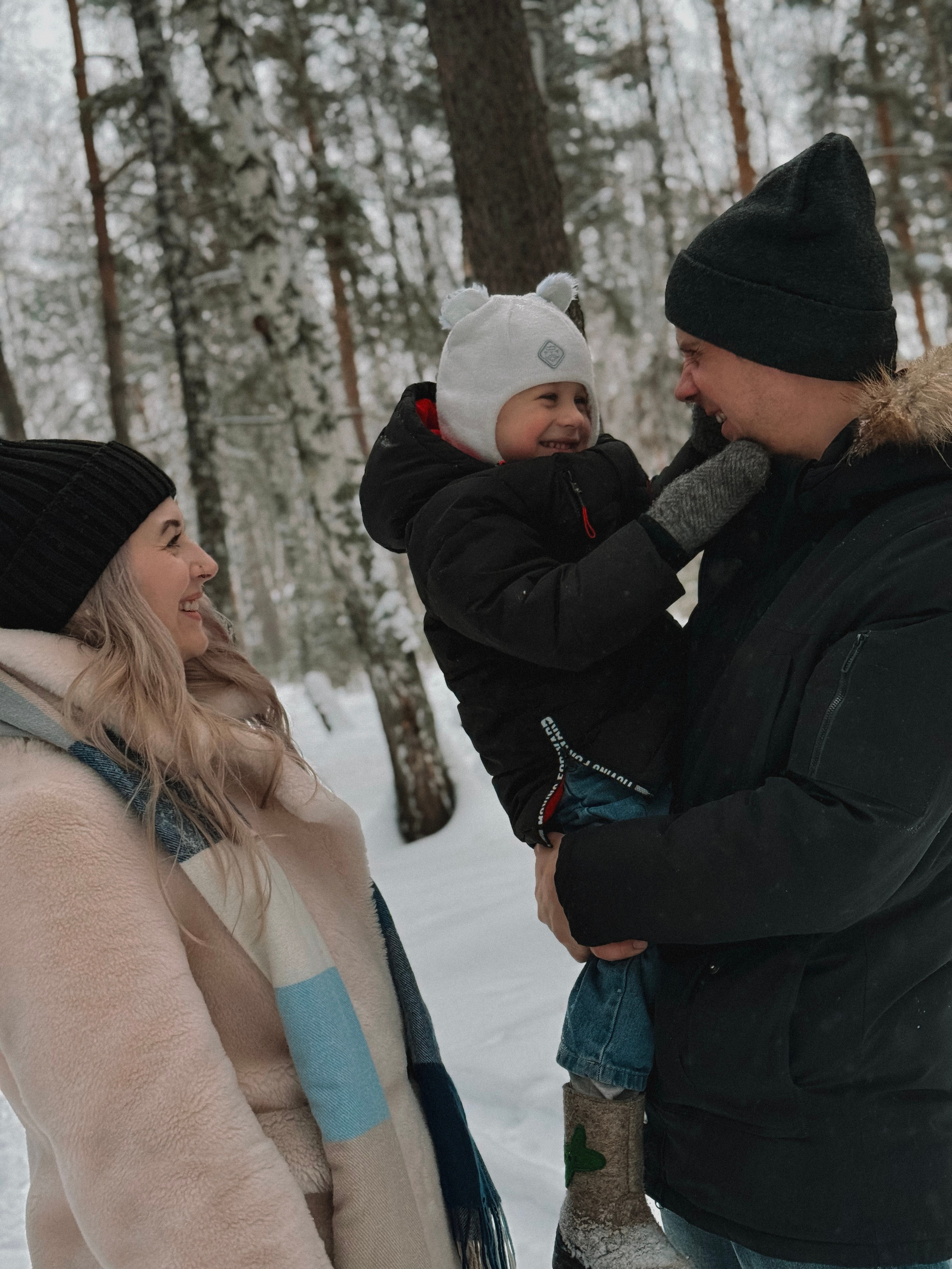 Арина, Степан и Иван. Мобильный фотограф в Новосибирске Прилукова Анастасия