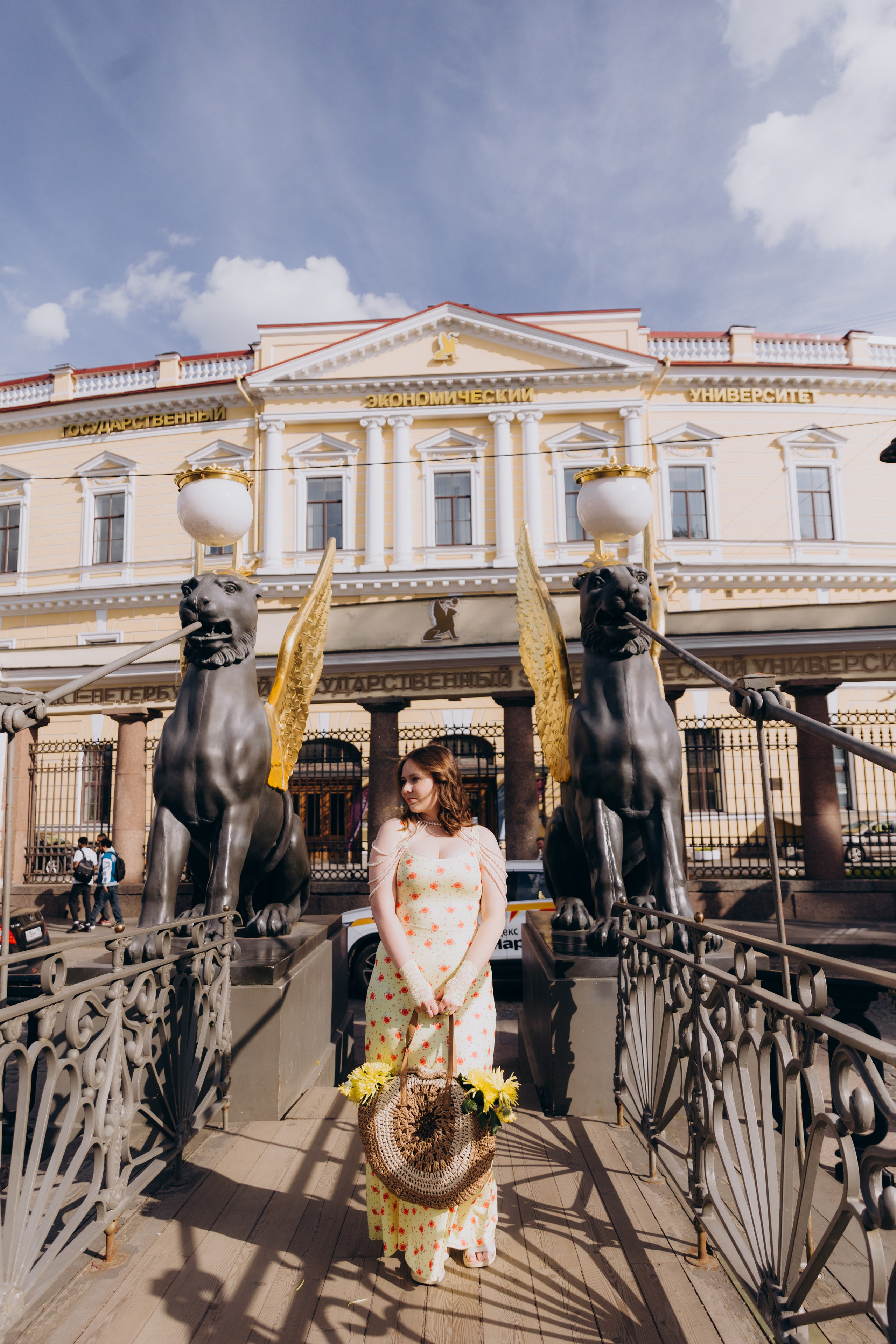 Полина | Фотосессия у Казанского собора. Фотограф в Санкт-Петербурге Разиля Идиятуллина