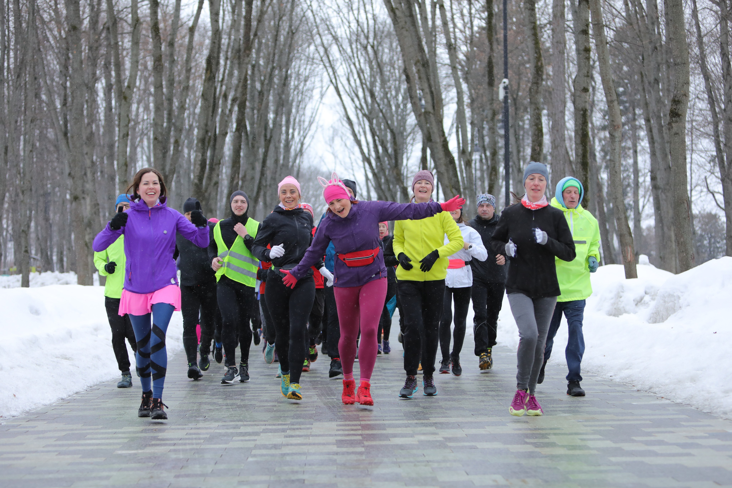 Забег 8 Марта, Речной вокзал. Фотограф Сергей Ловкий