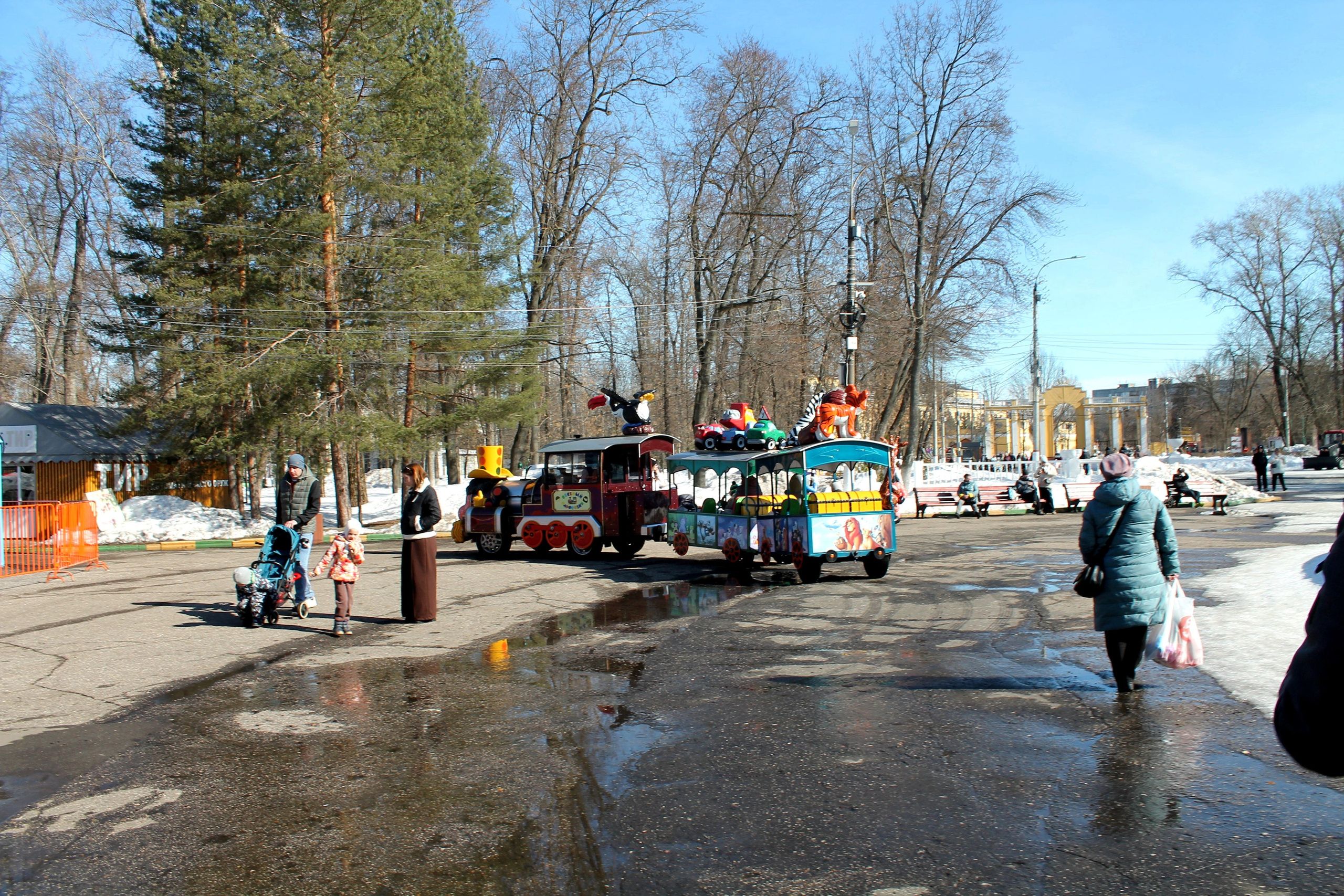 Автозаводский парк. Isaev-foto.ru