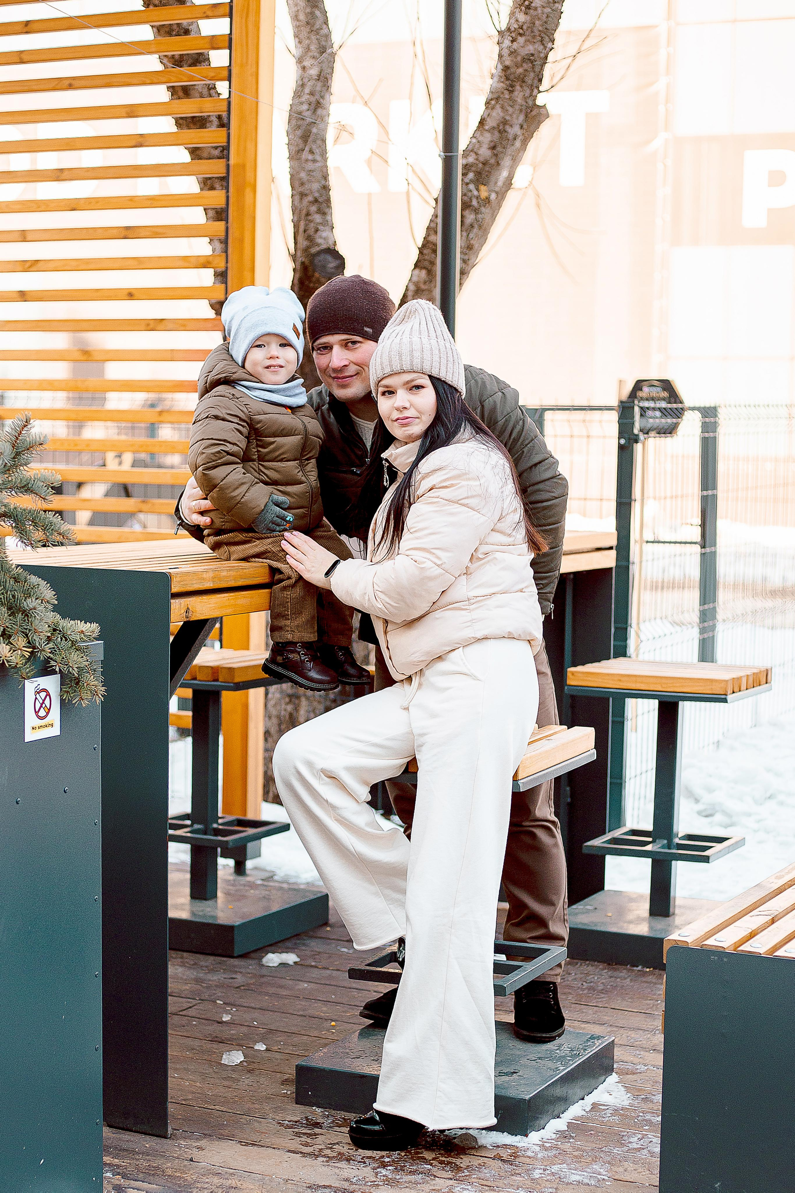 Папа, мама и Богдан. Семейный детский фотограф. Фотосессия в Минске