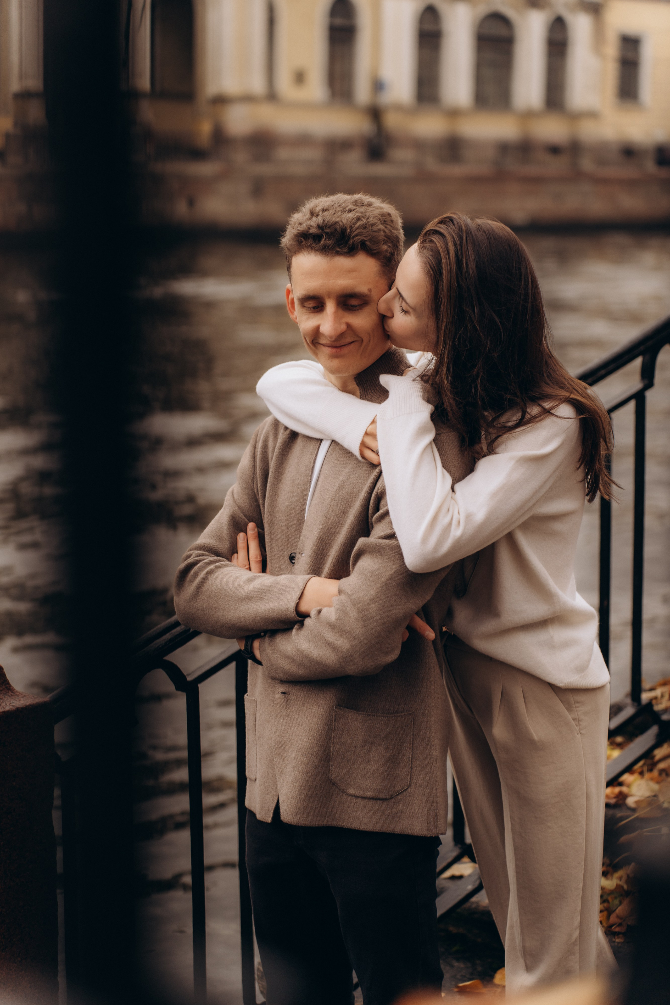 Фотосессия лавстори в Санкт-Петербурге. Семейный и свадебный фотограф в Санкт-Петербурге Соколов| портреты, репортаж, коммерческая съемка