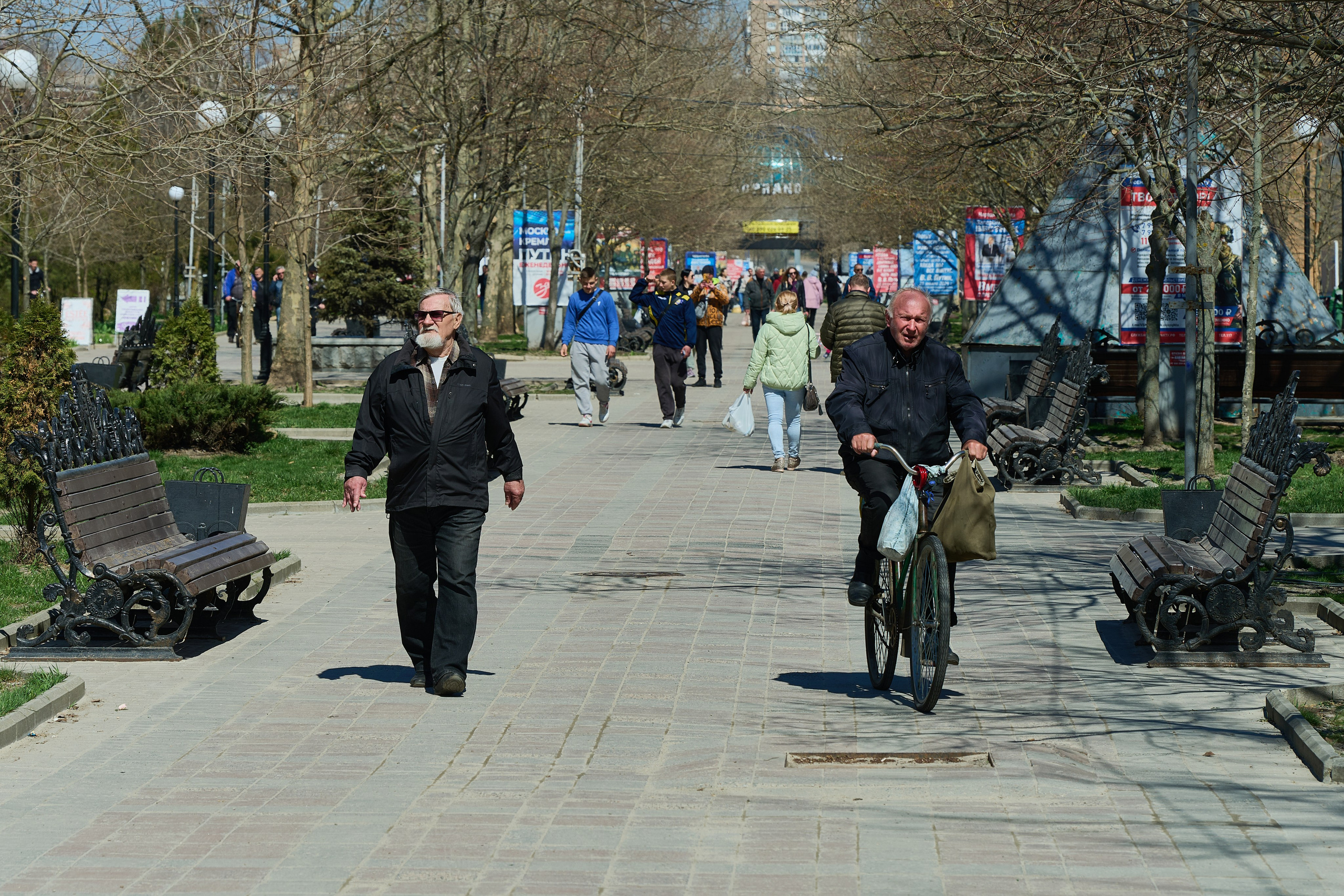 Бердянск. Апрель 2024. Фотограф Роман Адлер