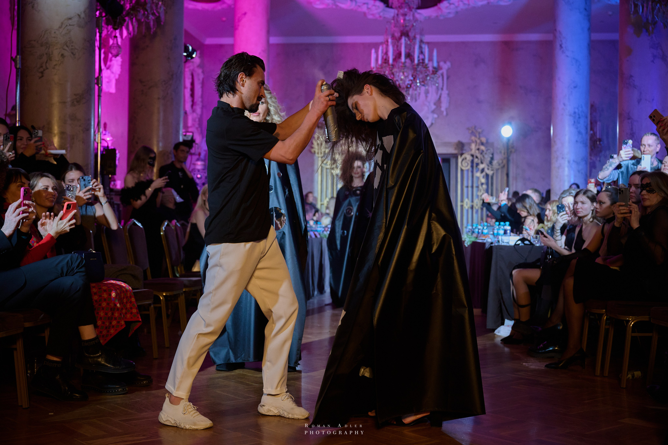 Шоу Андрея Вишневского. Фотограф Роман Адлер