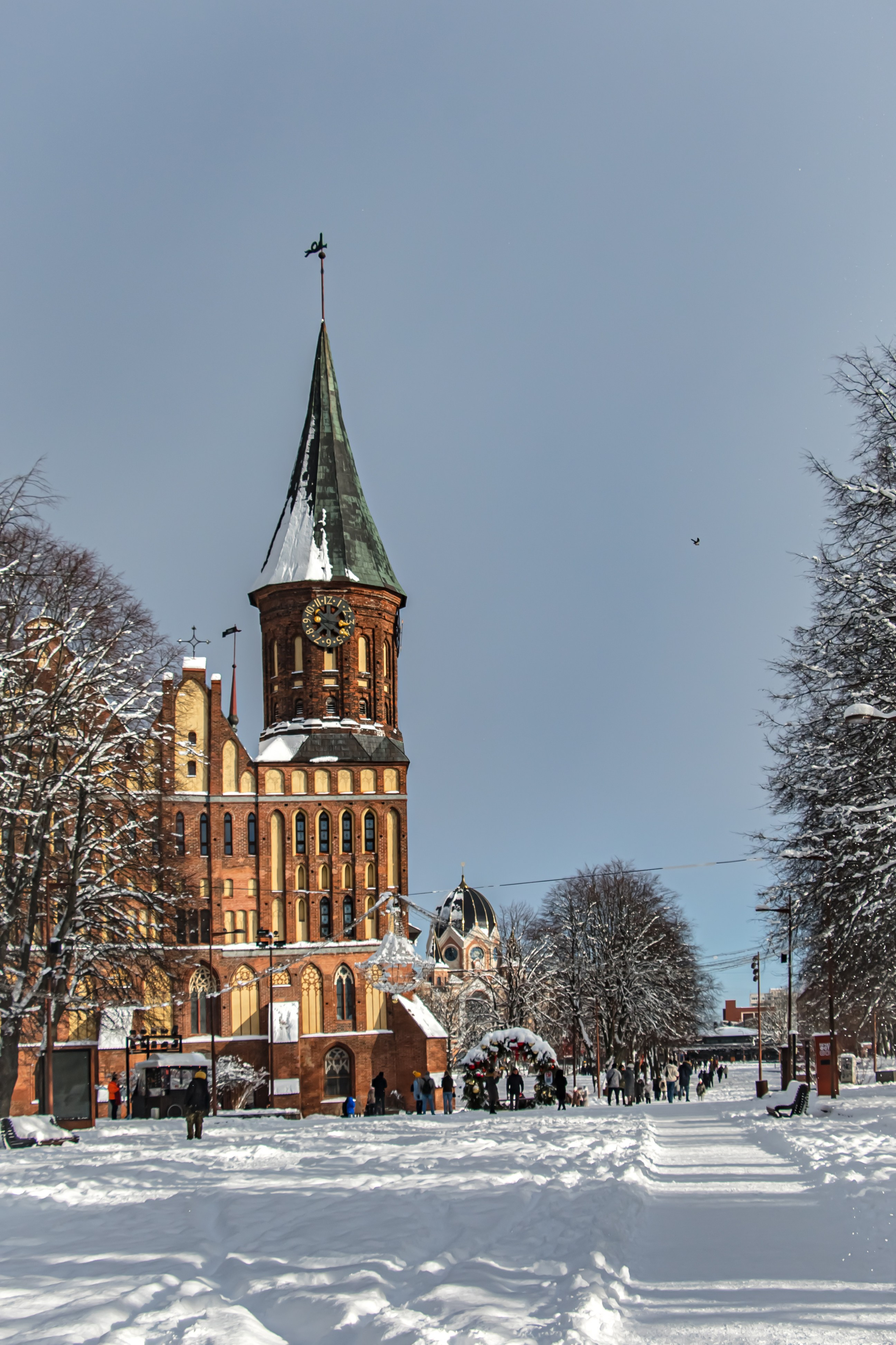 https://lori.ru/46691460 Kaliningrad, Kaliningrad Region Russia, February 16, 2025 Cathedral on the island of Kant in winter