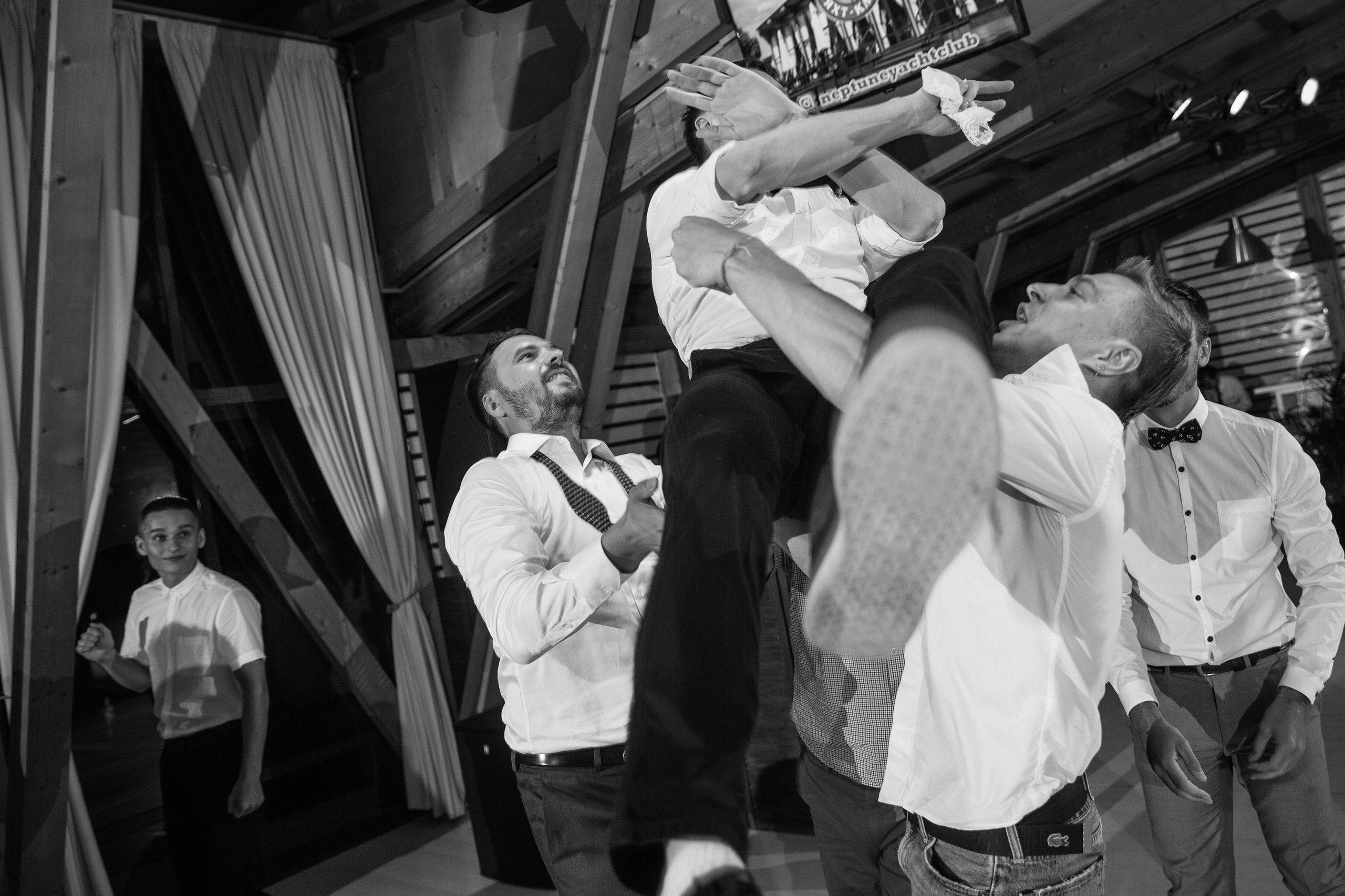 Дым, драйв, океан слез и море улыбок. Портфолио свадебного фотографа. Роман Каргаполов