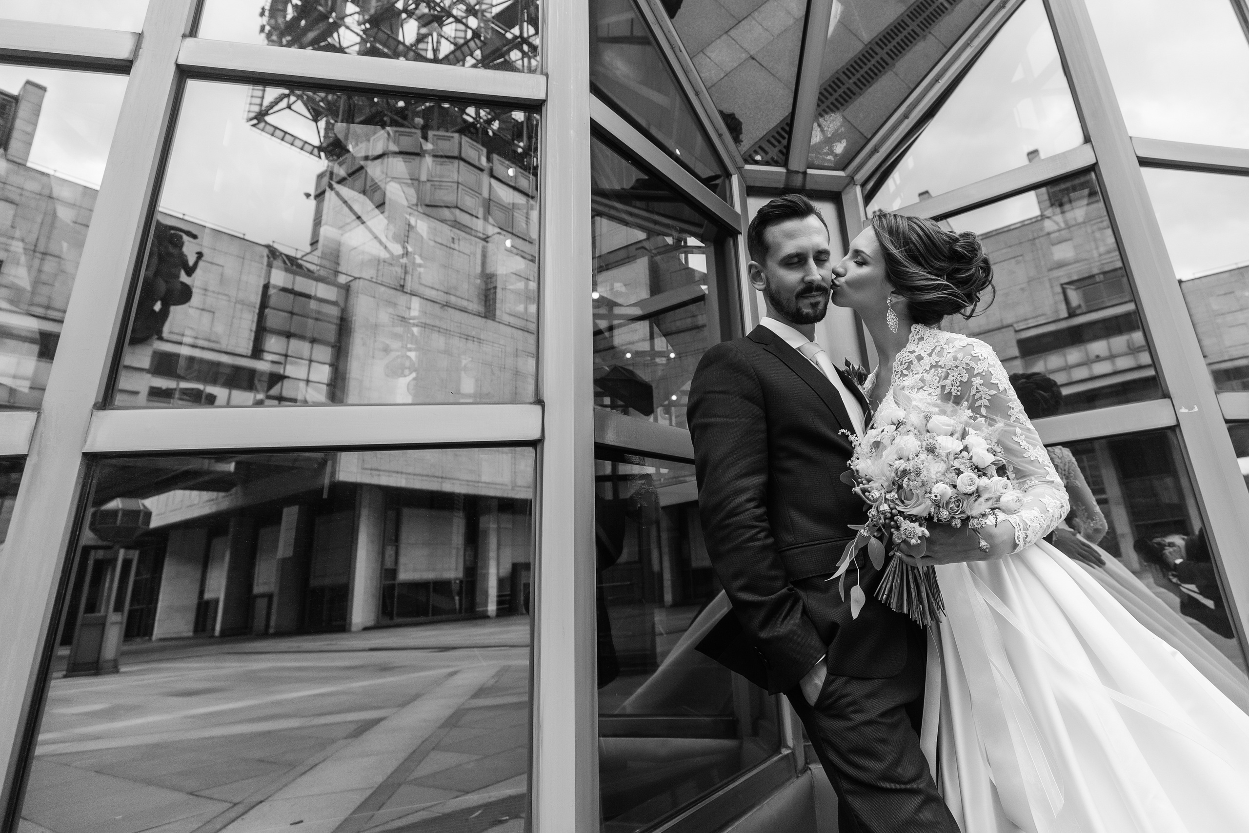 Особый бриллиант. Фотографии с акцентом на широком угле. Портфолио свадебного фотографа. Роман Каргаполов