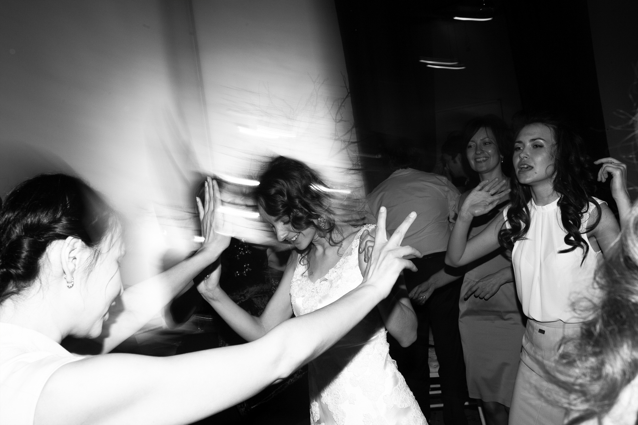 Лилия + Кирилл. Прекрасные и креативыне. Портфолио свадебного фотографа. Роман Каргаполов