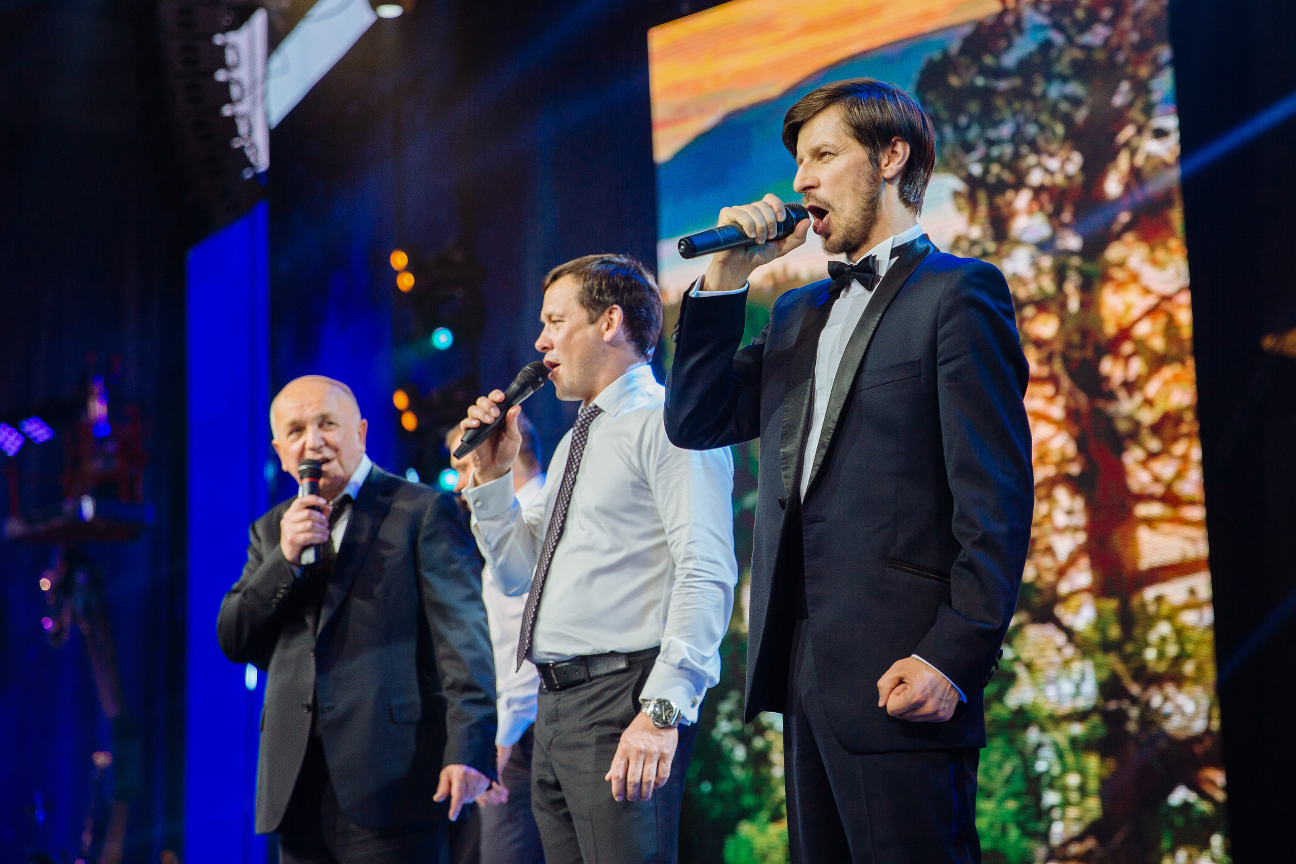 "УралОптИнструмент" 20    лет. Это было феерично!. Портфолио свадебного фотографа. Роман Каргаполов