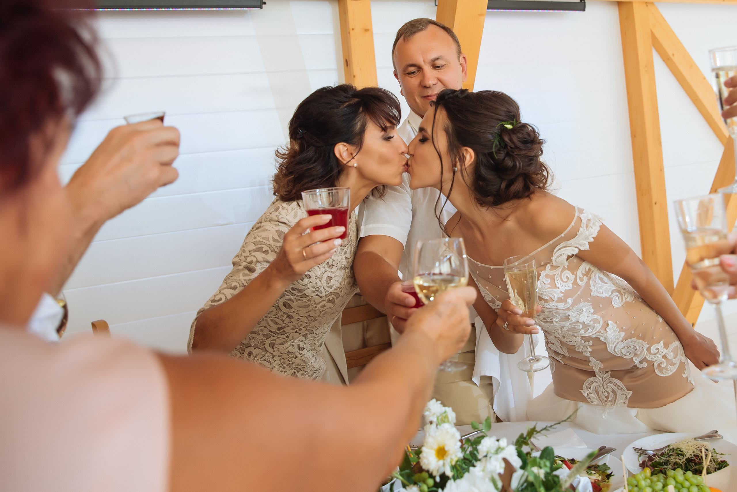 Дым, драйв, океан слез и море улыбок. Портфолио свадебного фотографа. Роман Каргаполов