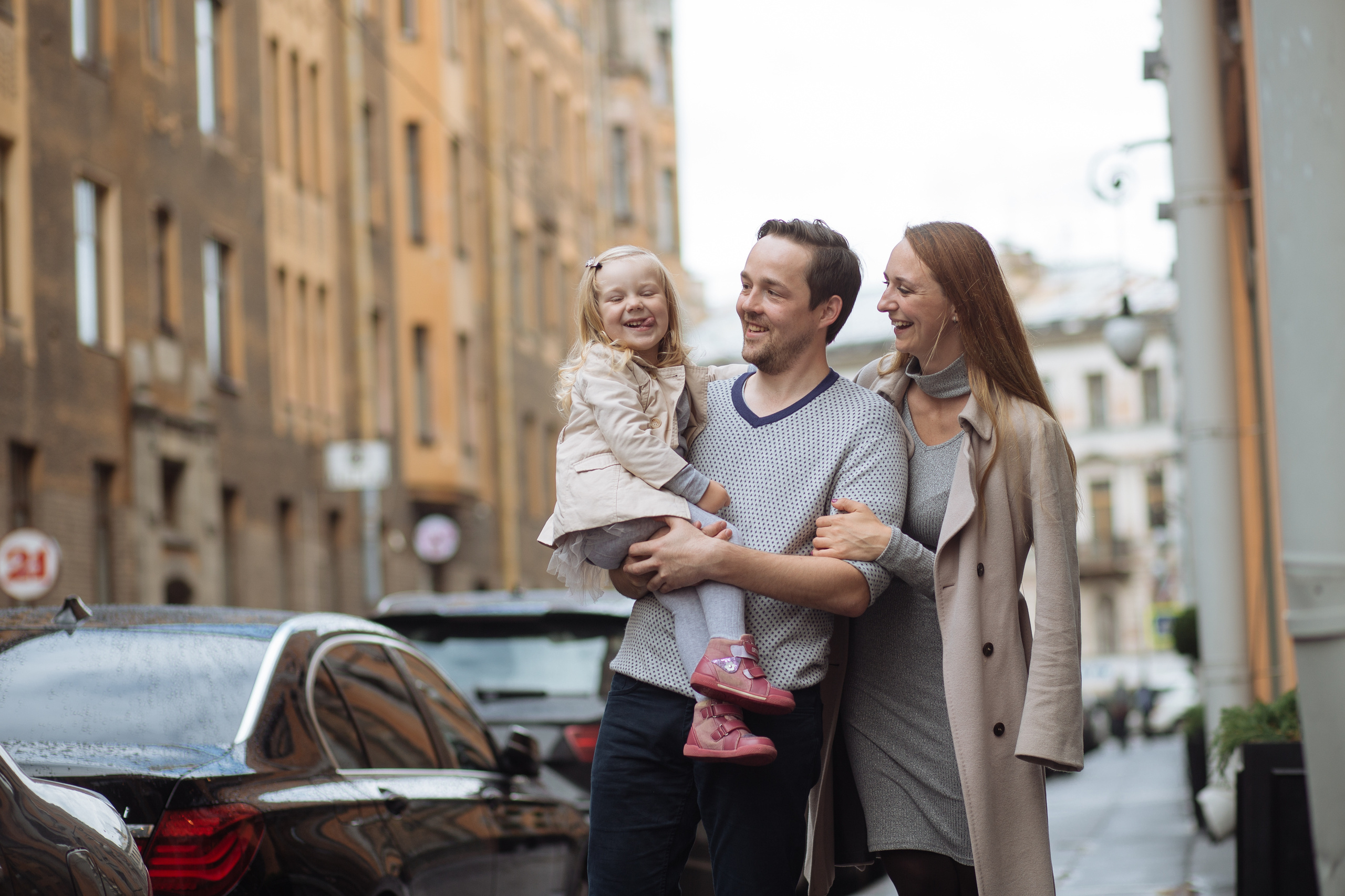 Аня, Роман и Елисея. Прекрасная семья впервые в Санкт- Петербурге. Портфолио свадебного фотографа. Роман Каргаполов