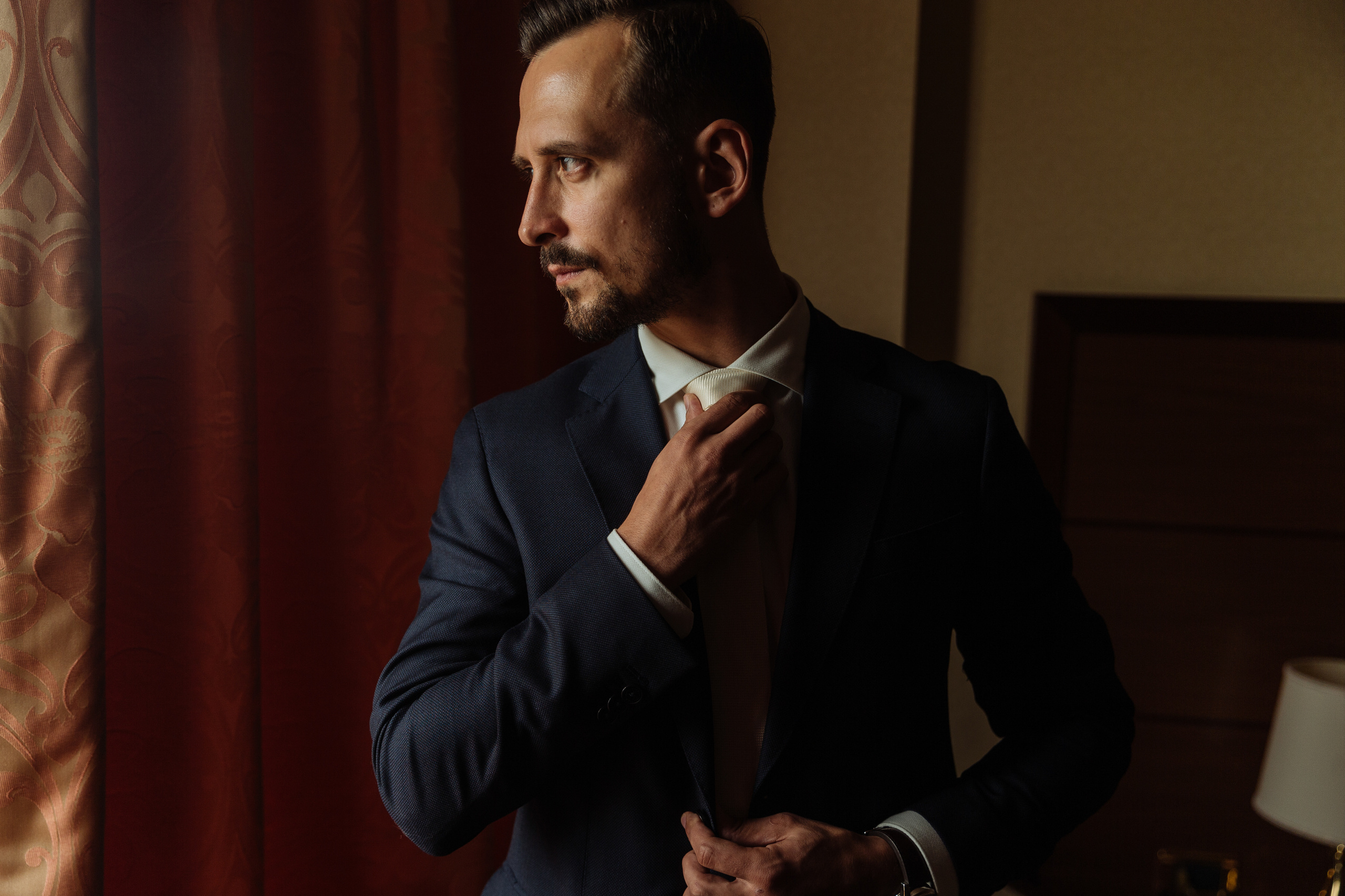 Особый бриллиант. Фотографии с акцентом на широком угле. Портфолио свадебного фотографа. Роман Каргаполов