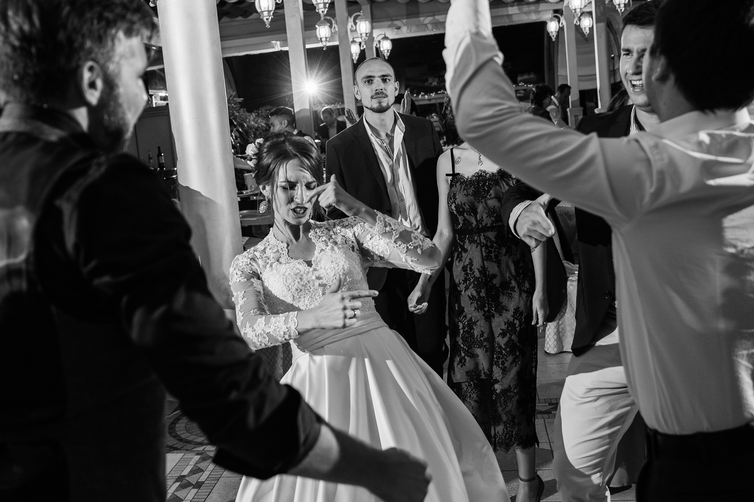 Особый бриллиант. Фотографии с акцентом на широком угле. Портфолио свадебного фотографа. Роман Каргаполов