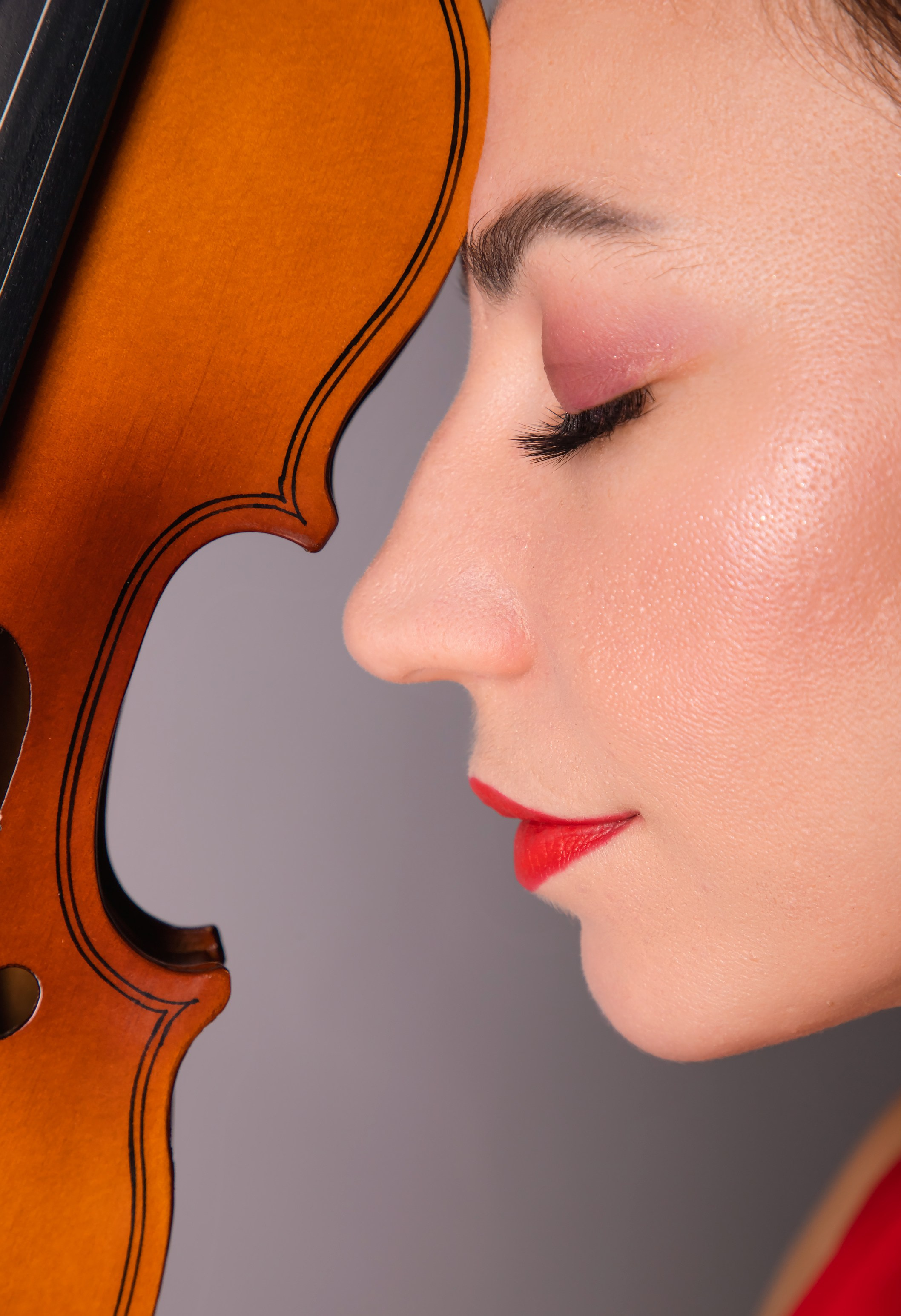 Скрипка (Елена)