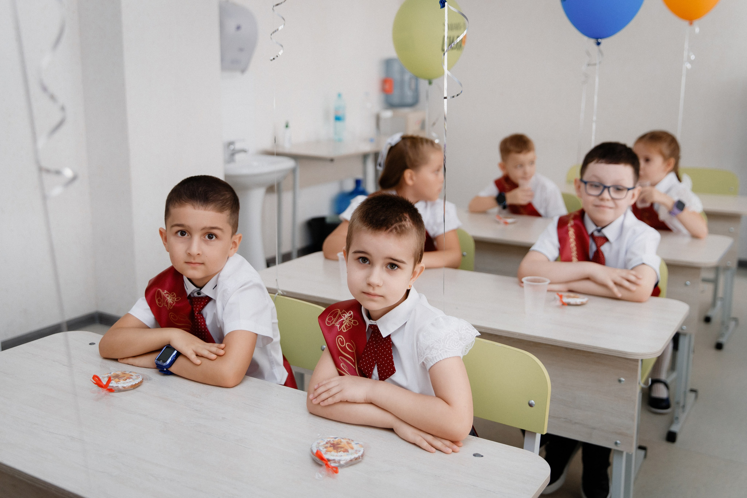 1 класс 11 школа. Выпускные альбомы Натальи Бутко: Новороссийск, Анапа, Геленджик