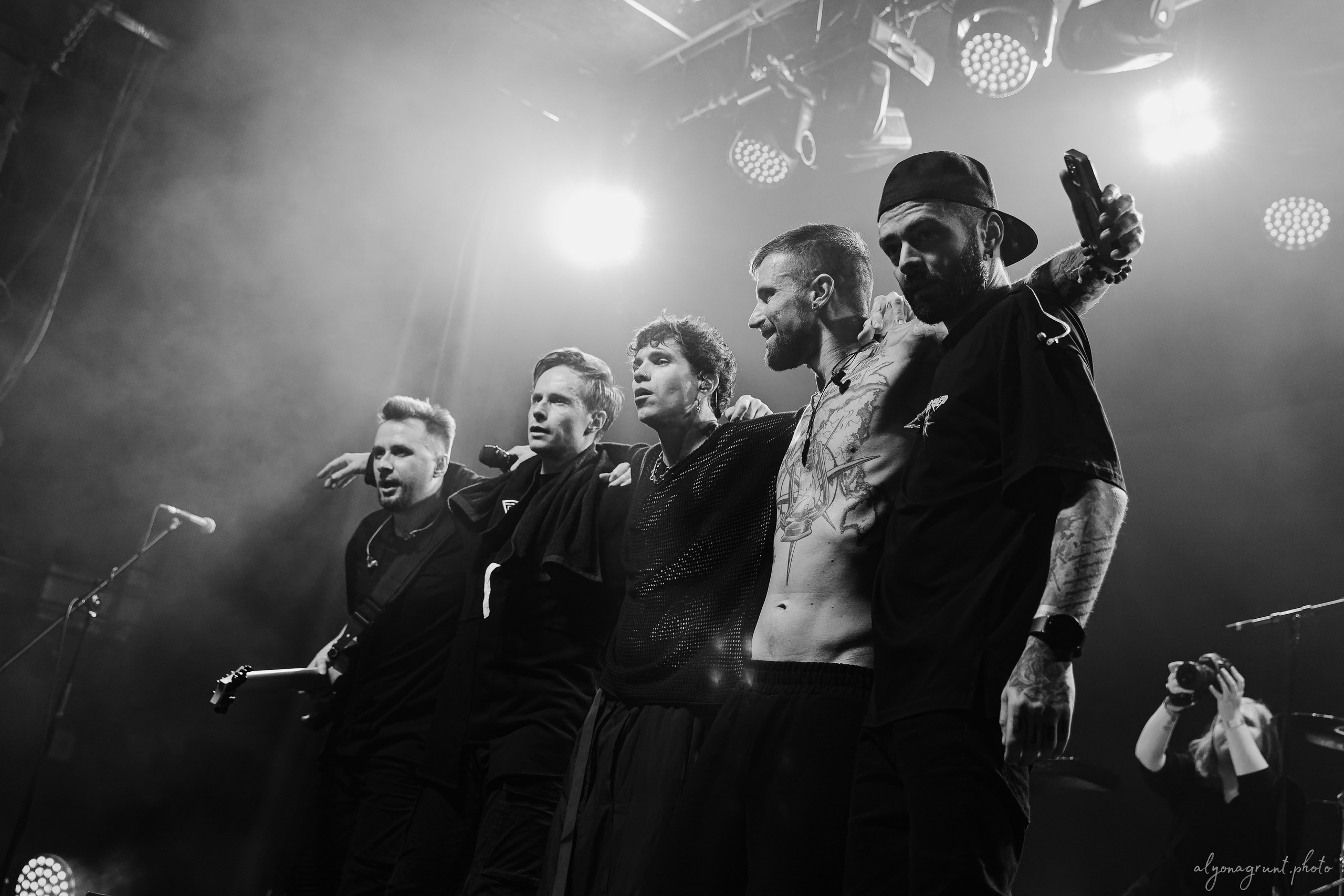 Таймсквер, фоторепортаж, СПБ, Космонавт, 14.11.2025. Алена Адрианова: фотограф в Санкт-Петербурге