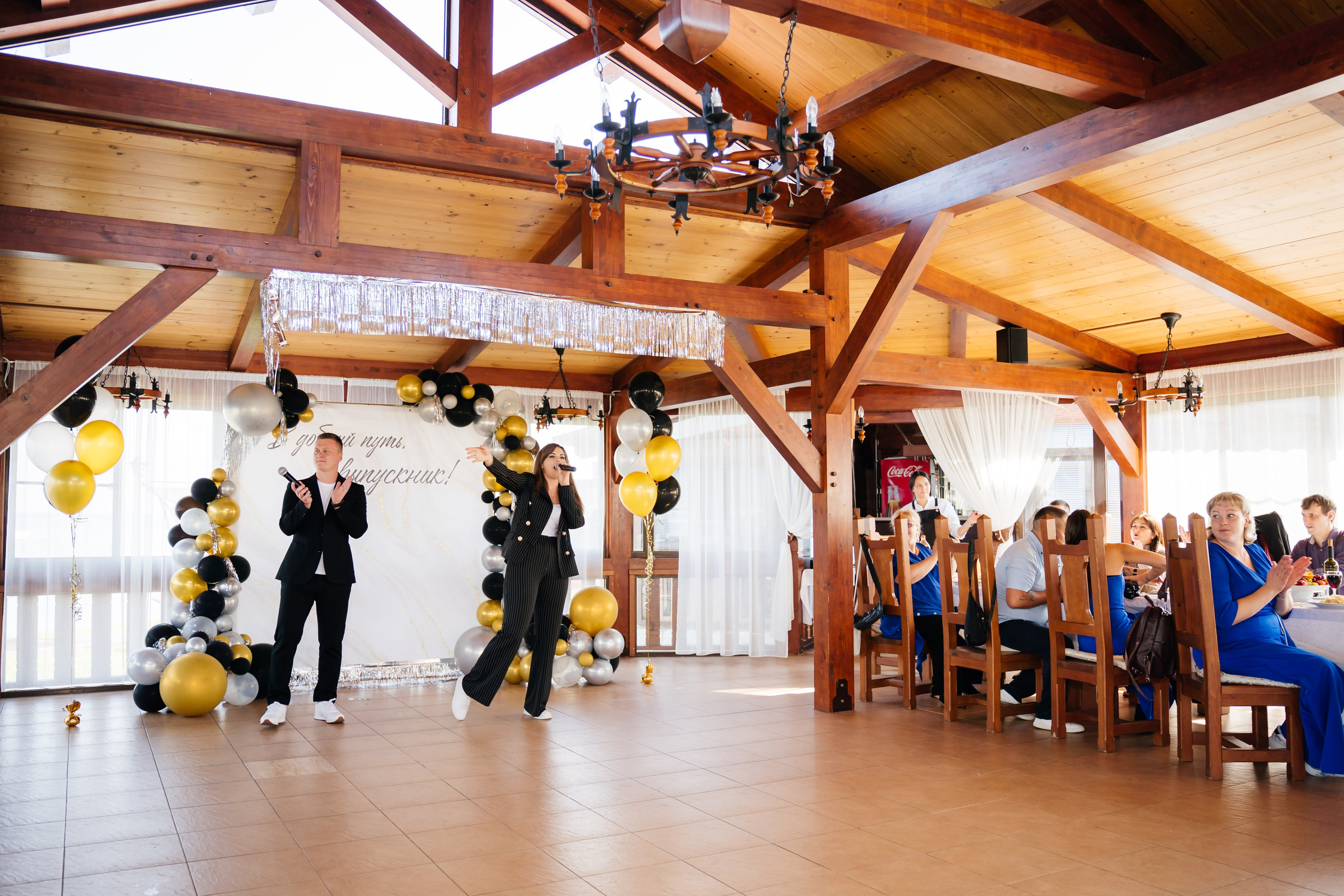 Выпускной. Видеограф и Фотограф в Челябинске Ксения и Владимир Рюмины