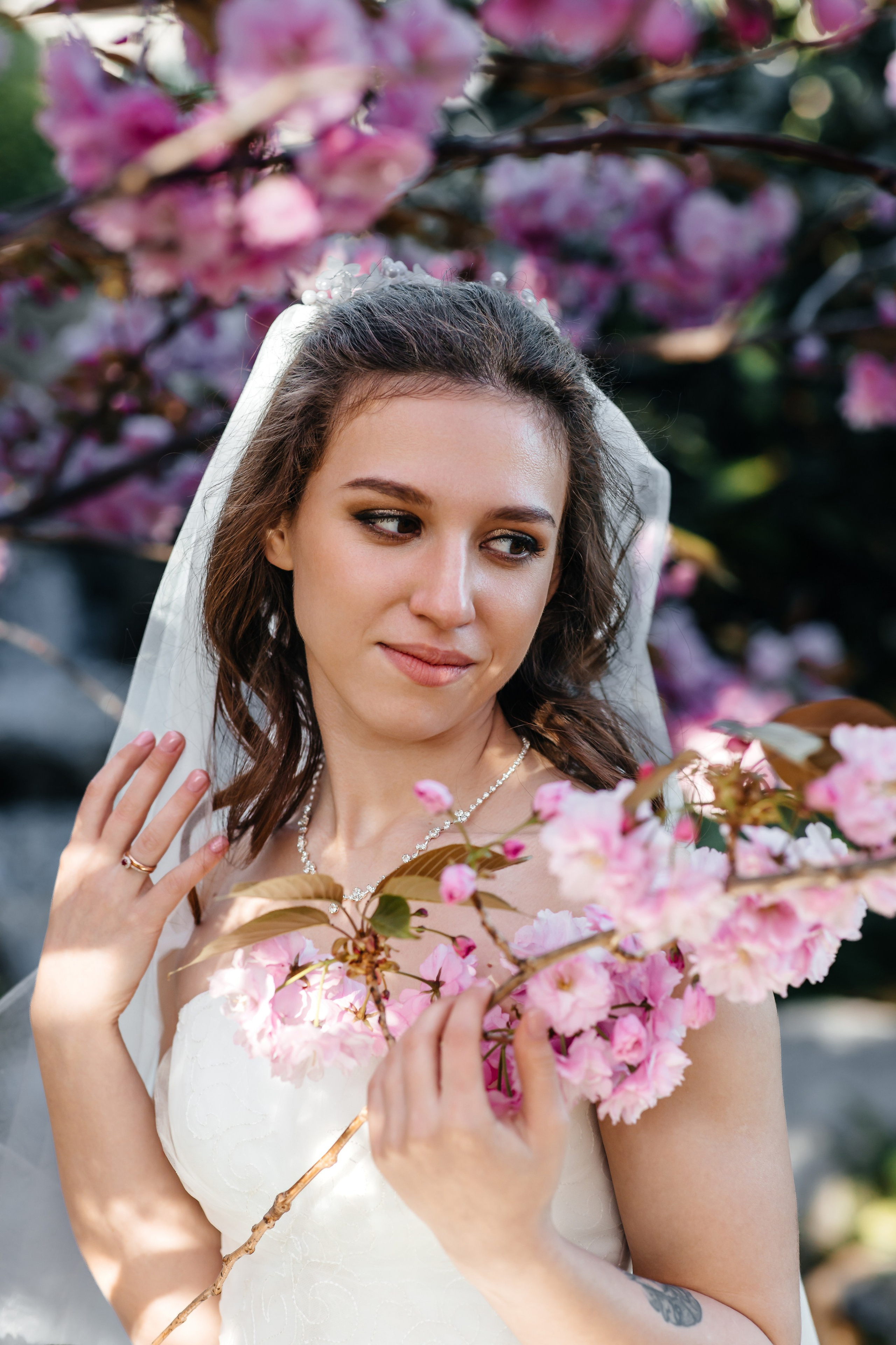 Сакура в Японском саду. Анонс свадьбы для Никиты и Марины. Свадебный фотограф в Крыму и Севастополе Ольга Баскакова