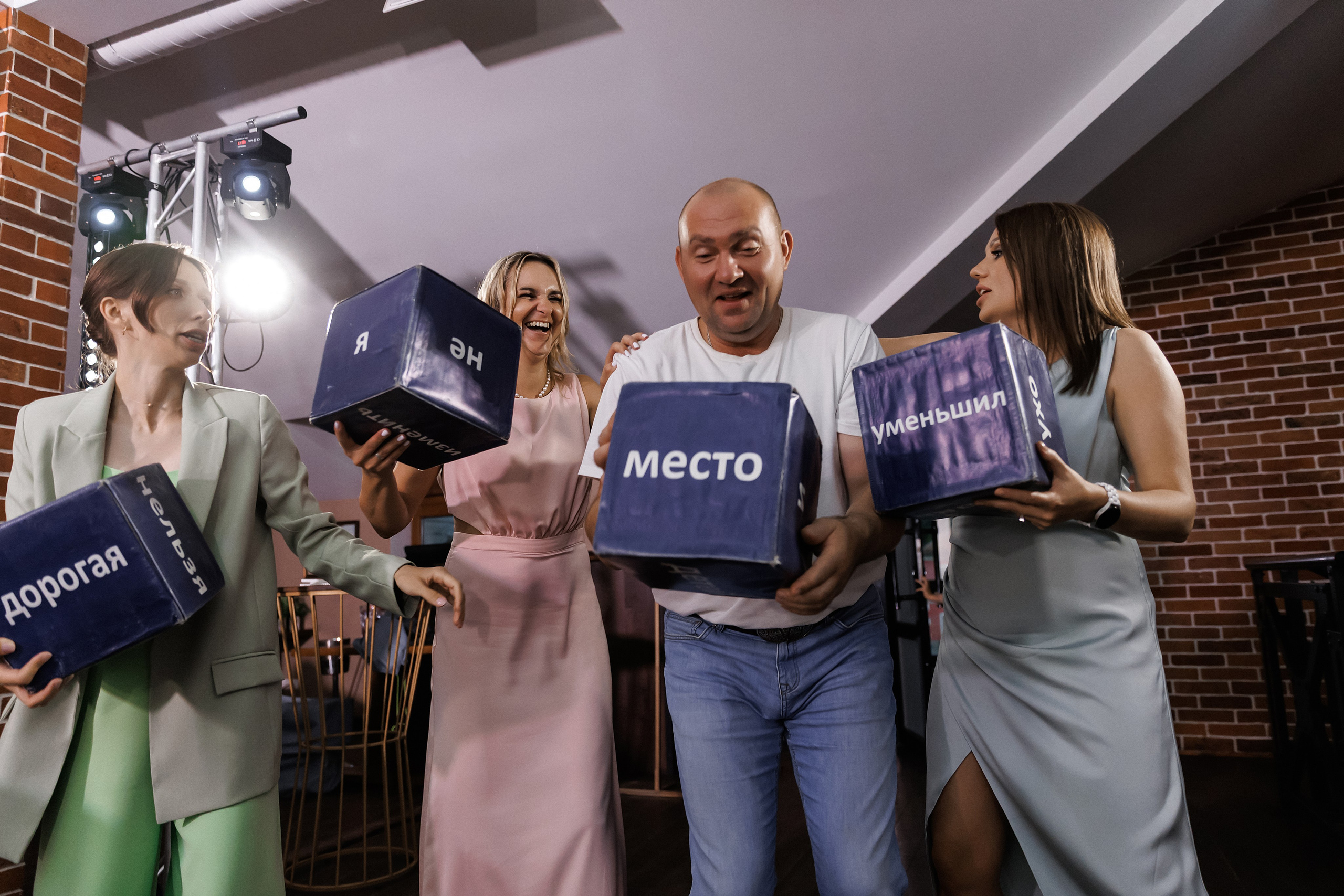 Екатерина и Владислав. Свадебный фотограф в Пскове и Санкт-Петербурге | Анна Голикова