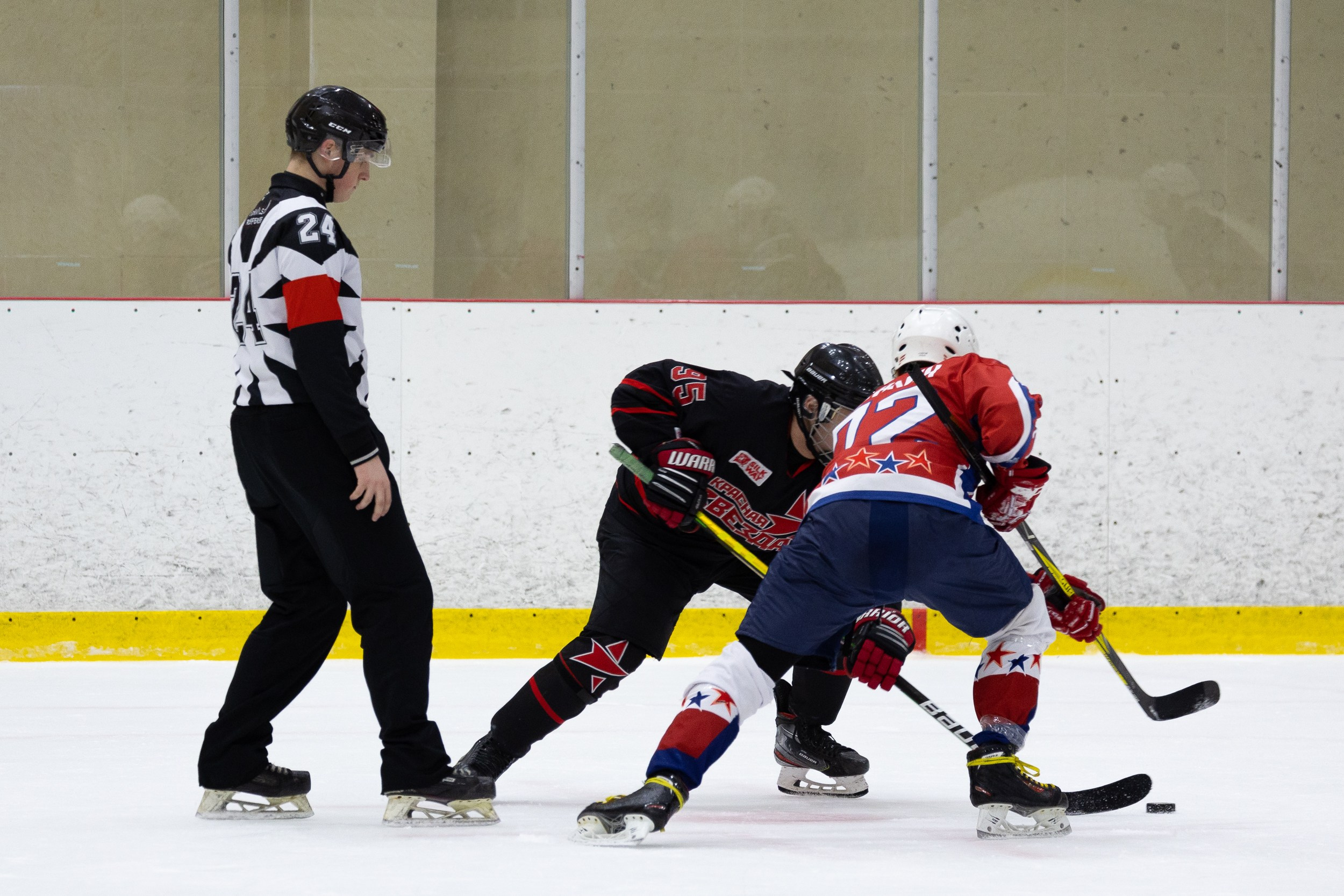 Хоккей. Портретист и репортажный фотограф Михаил Оношко