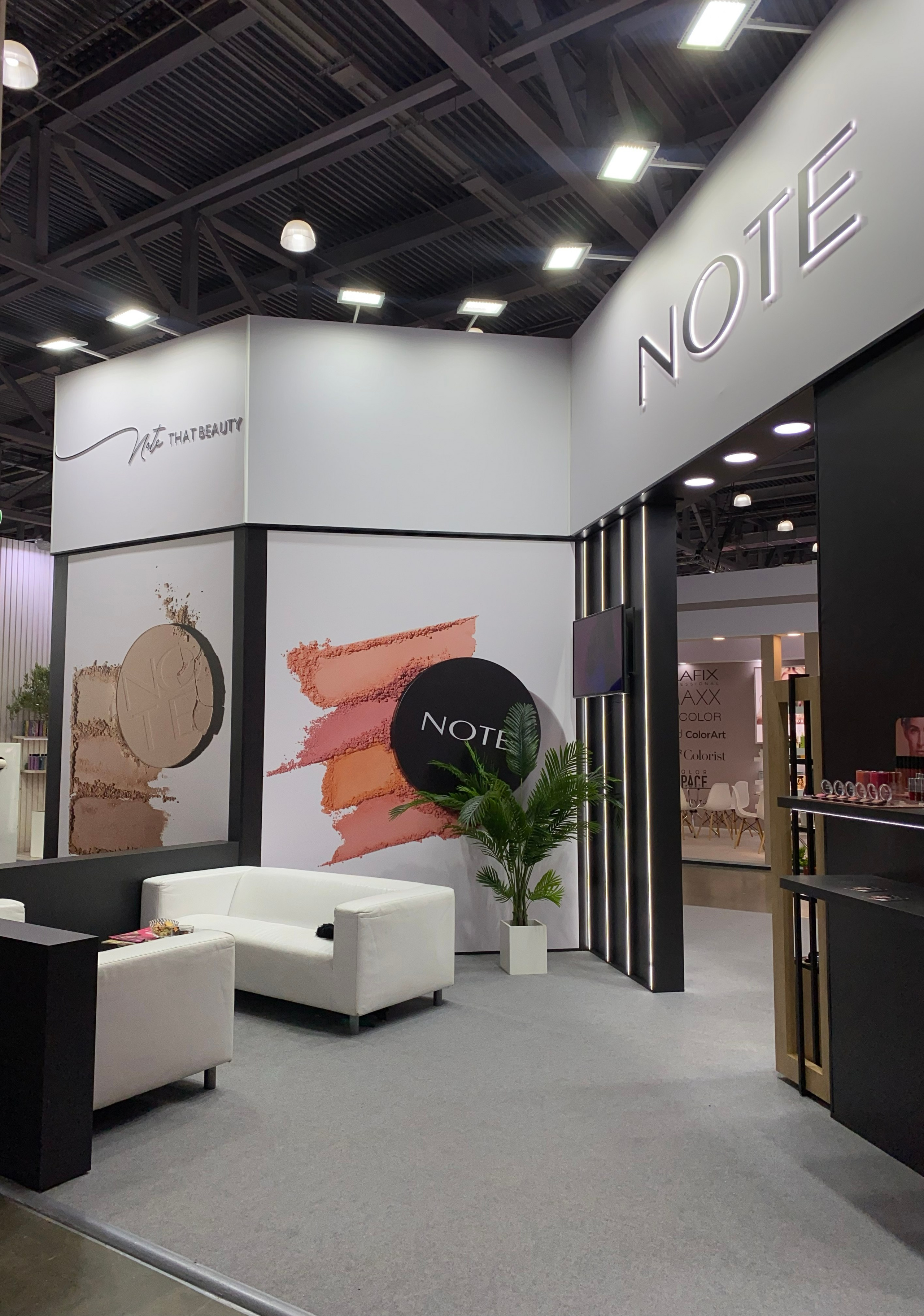 Дизайн и реализация выставочного стенда NOTE. InterCharm 2025. Выставочные стенды. Студия интерьера