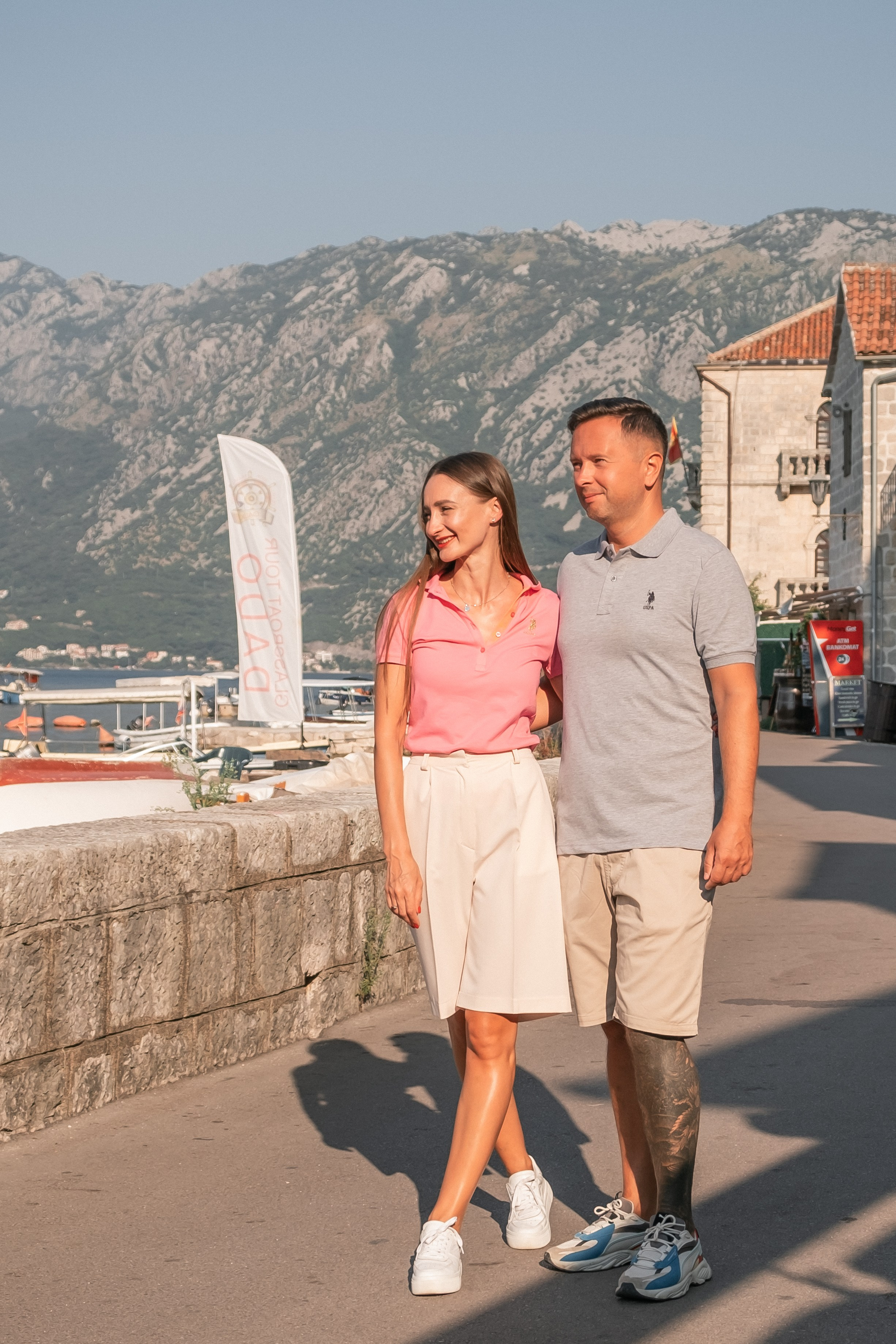 Лавстори в Перасте. Семейный и свадебный фотограф в Черногории