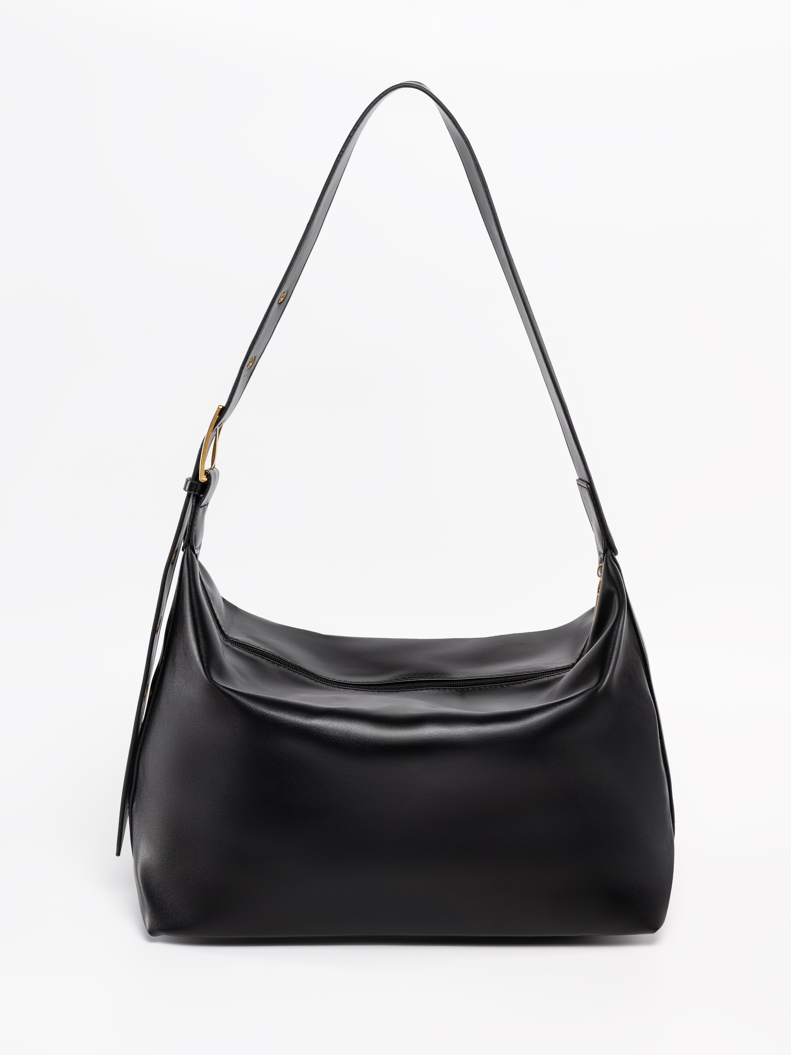 Q Кожаные сумки женские предметка серия 4. Предметный фотограф, фото для маркетплейсов Пятигорск, КМВ