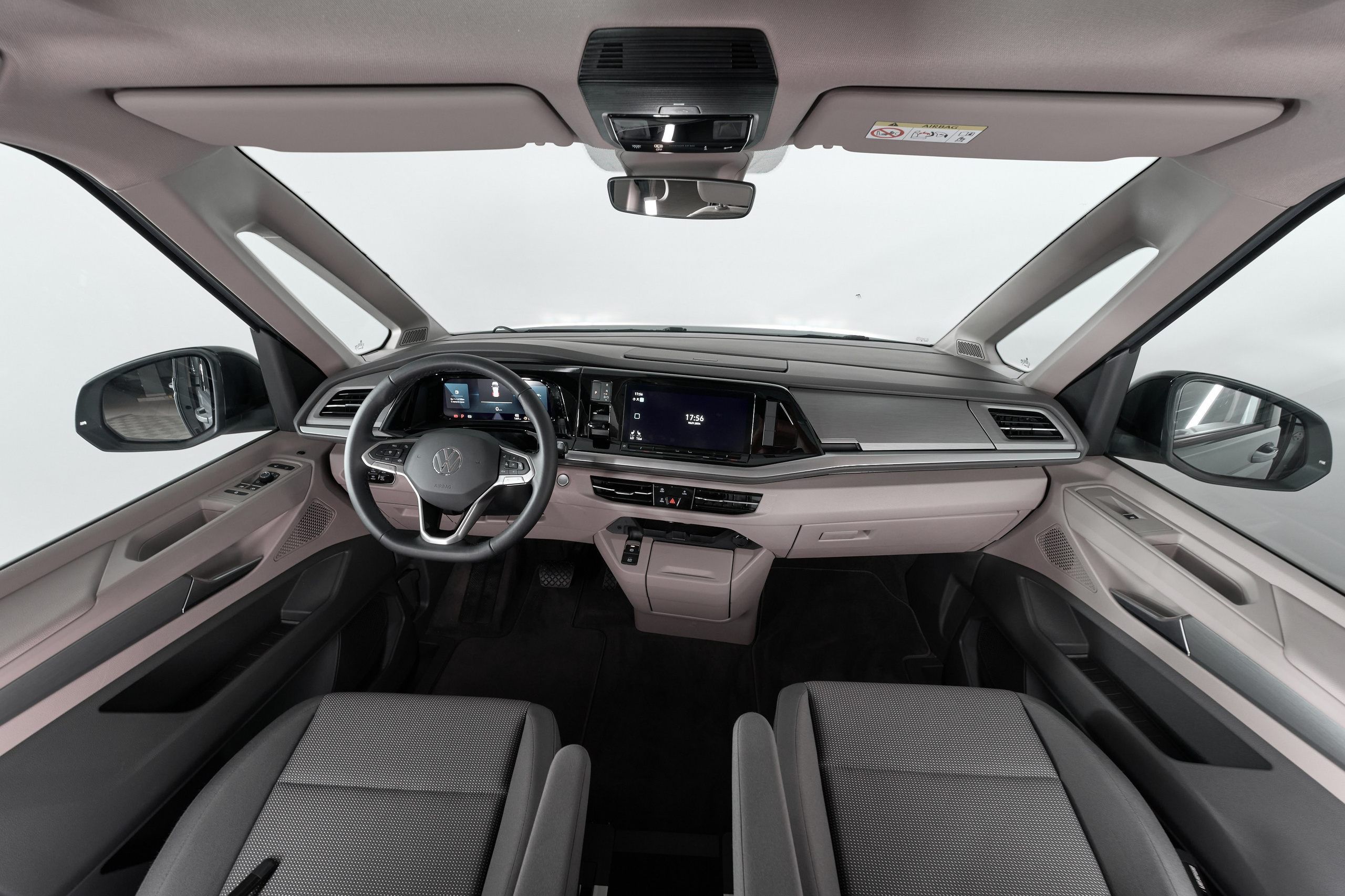 Multivan. Фотограф Николай Прокофьев модельные тесты в Москве