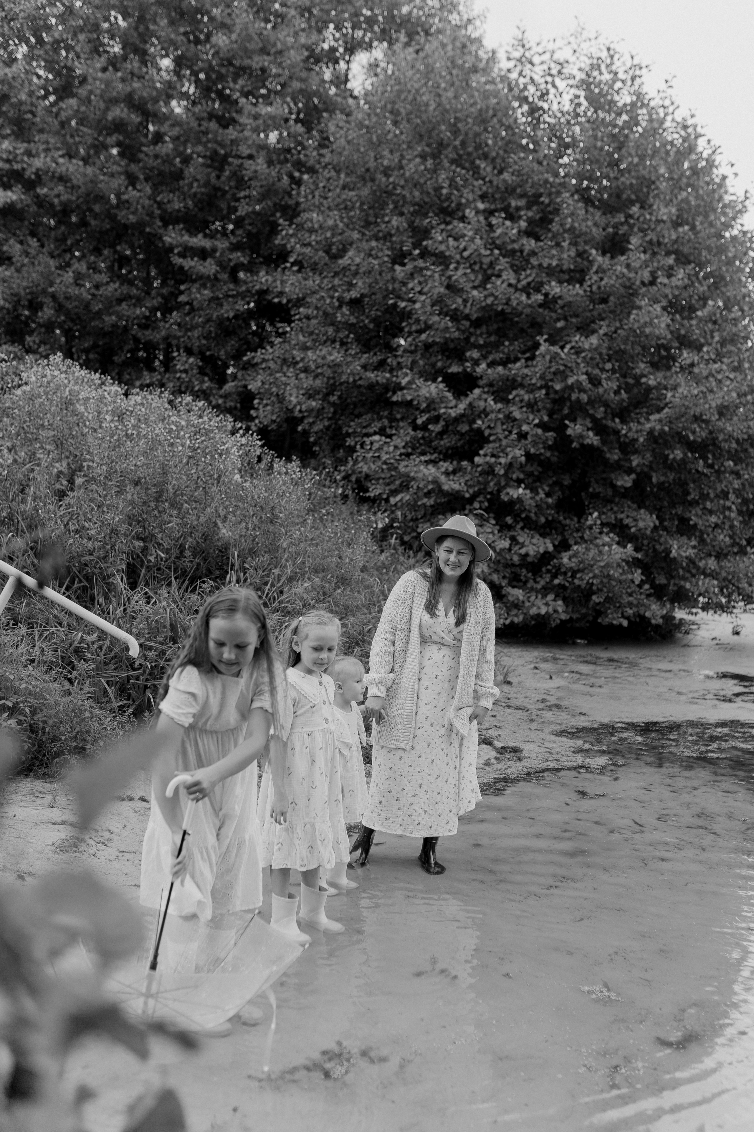 Мама Алина, Маша, Дина и Анечка. Фотограф Татьяна Семенова