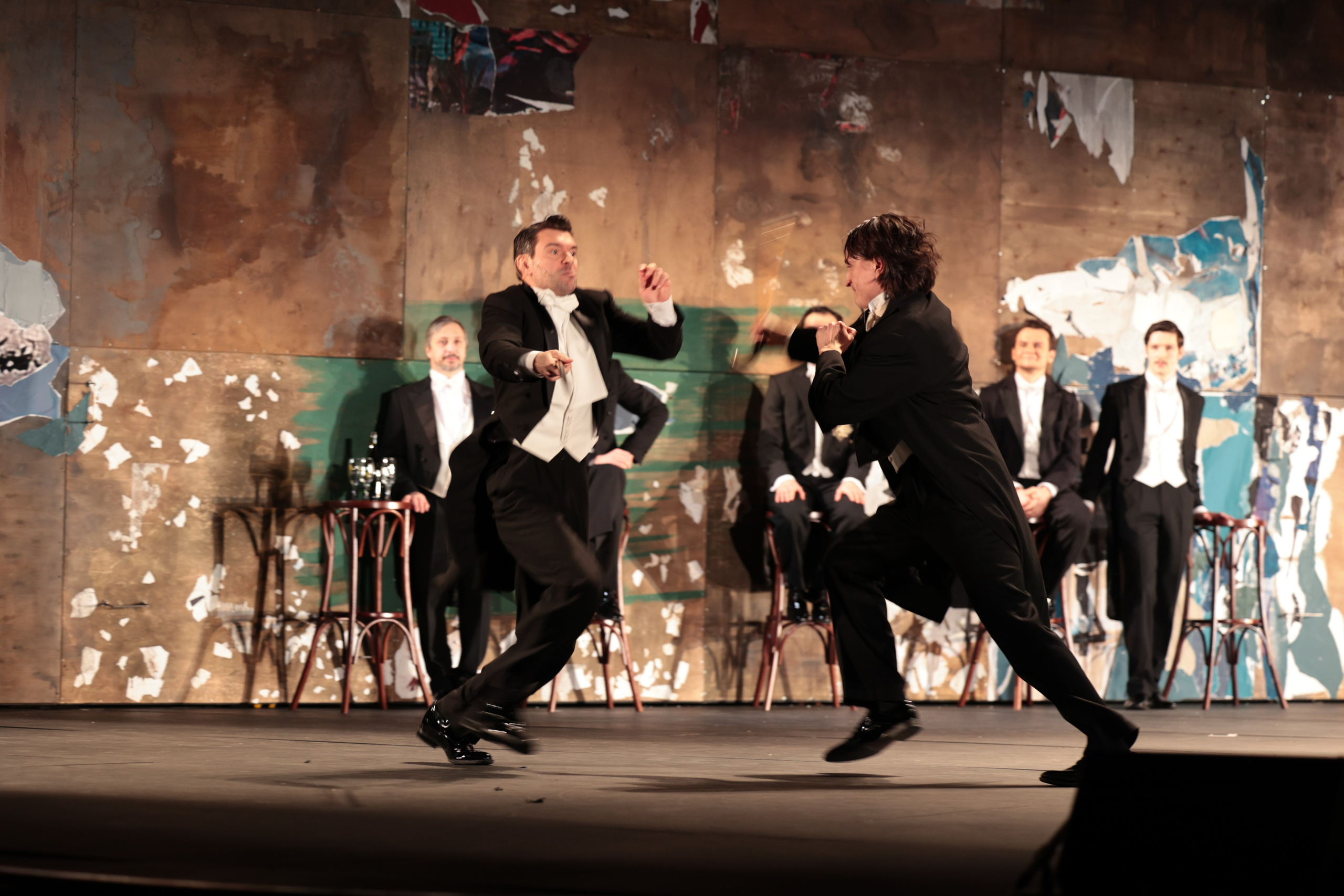 На злобу дня: как дуэлянта Сирано сделали героем в МХТ. Москва, улицы, театр и артисты, друзья и мир фото Владимир Кашицин