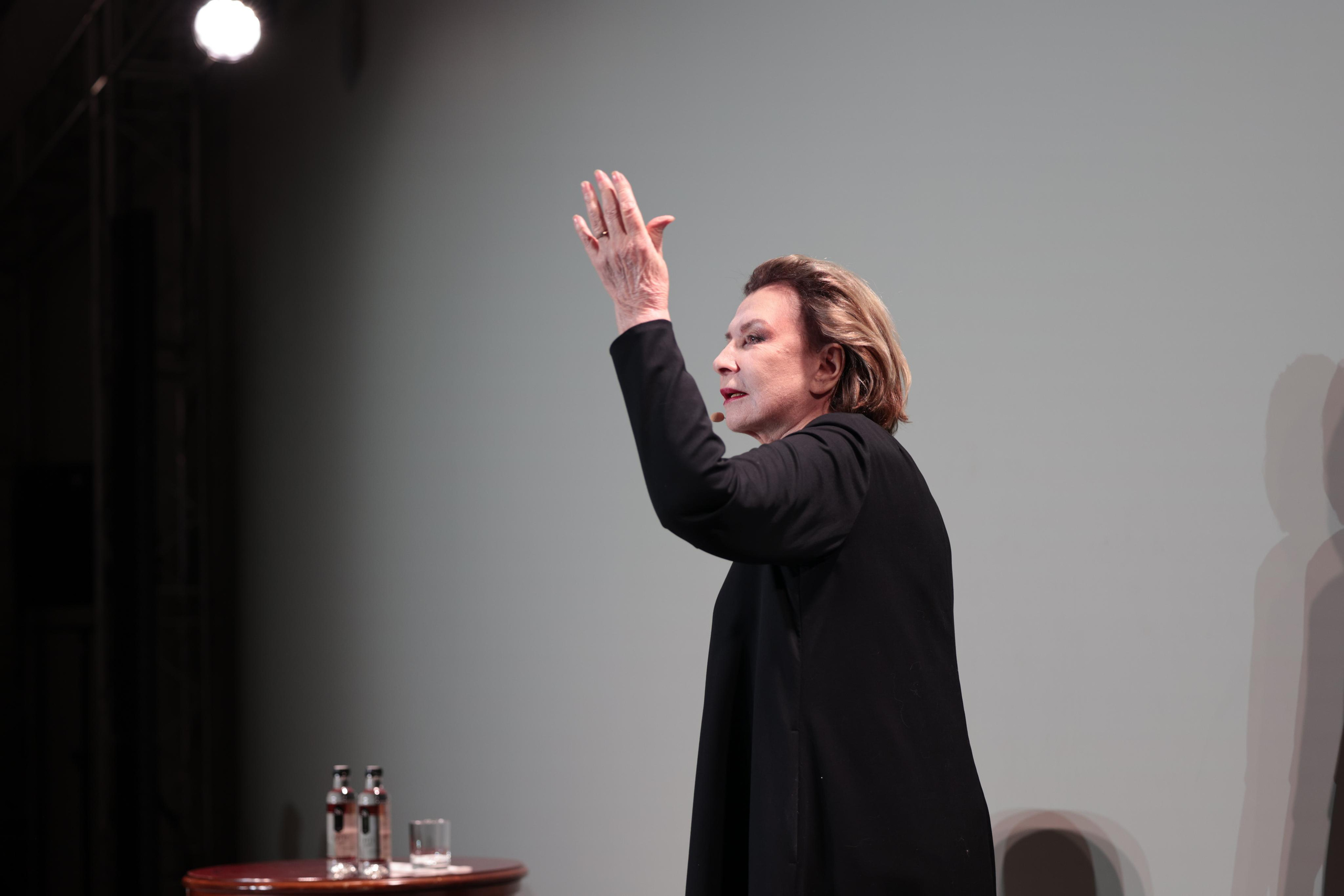 Алла Демидова. Москва, улицы, театр и артисты, друзья и мир фото Владимир Кашицин