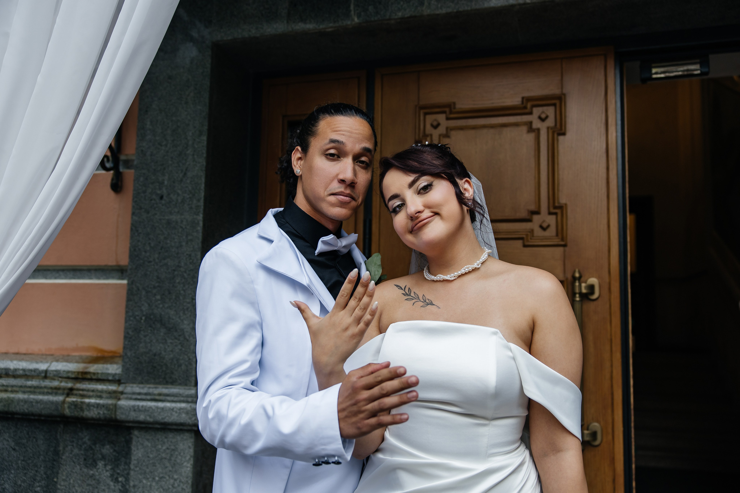 Сборы, прогулка, роспись. Фотограф, видеограф на свадьбу в Москве Никита Назаров