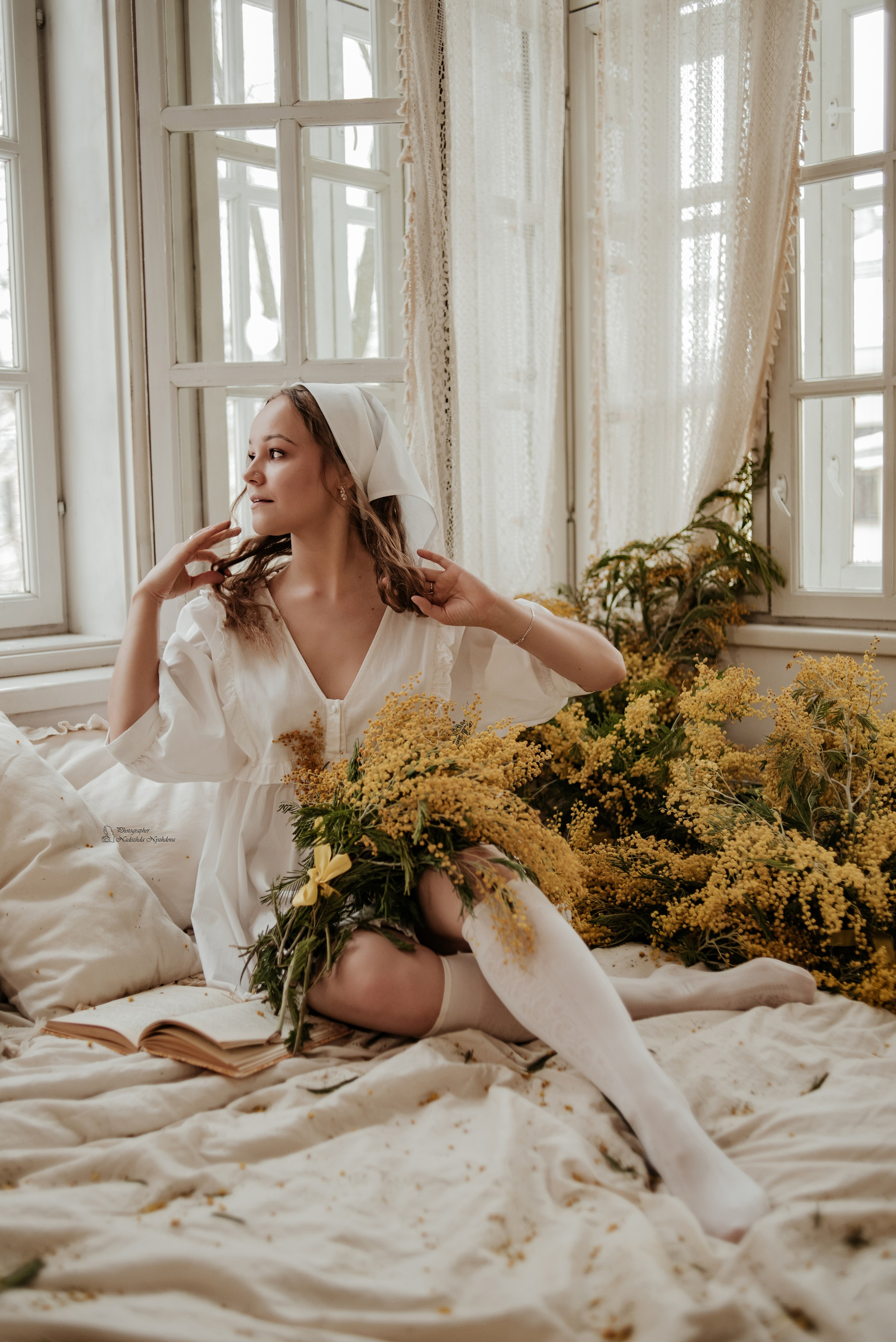 Фотограф: https://vk.com/capella.photo Модель: https://vk.com/lanasakuraa Организатор: https://vk.com/creative_photoday Место: https://vk.com/balcone.studio