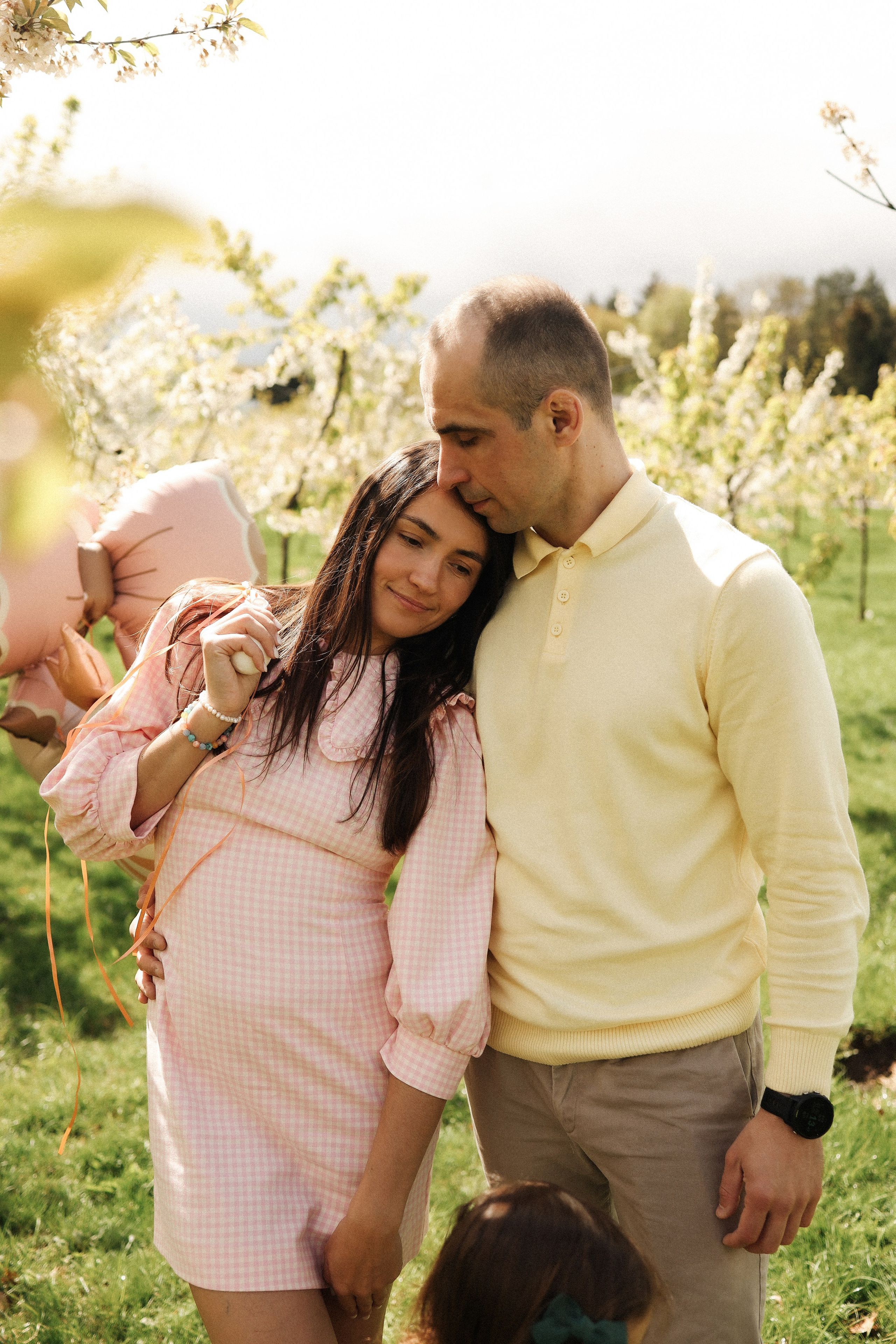 День рождения в цветущем саду. Семейный и lovestory фотограф в Москве Светлана Коняхина