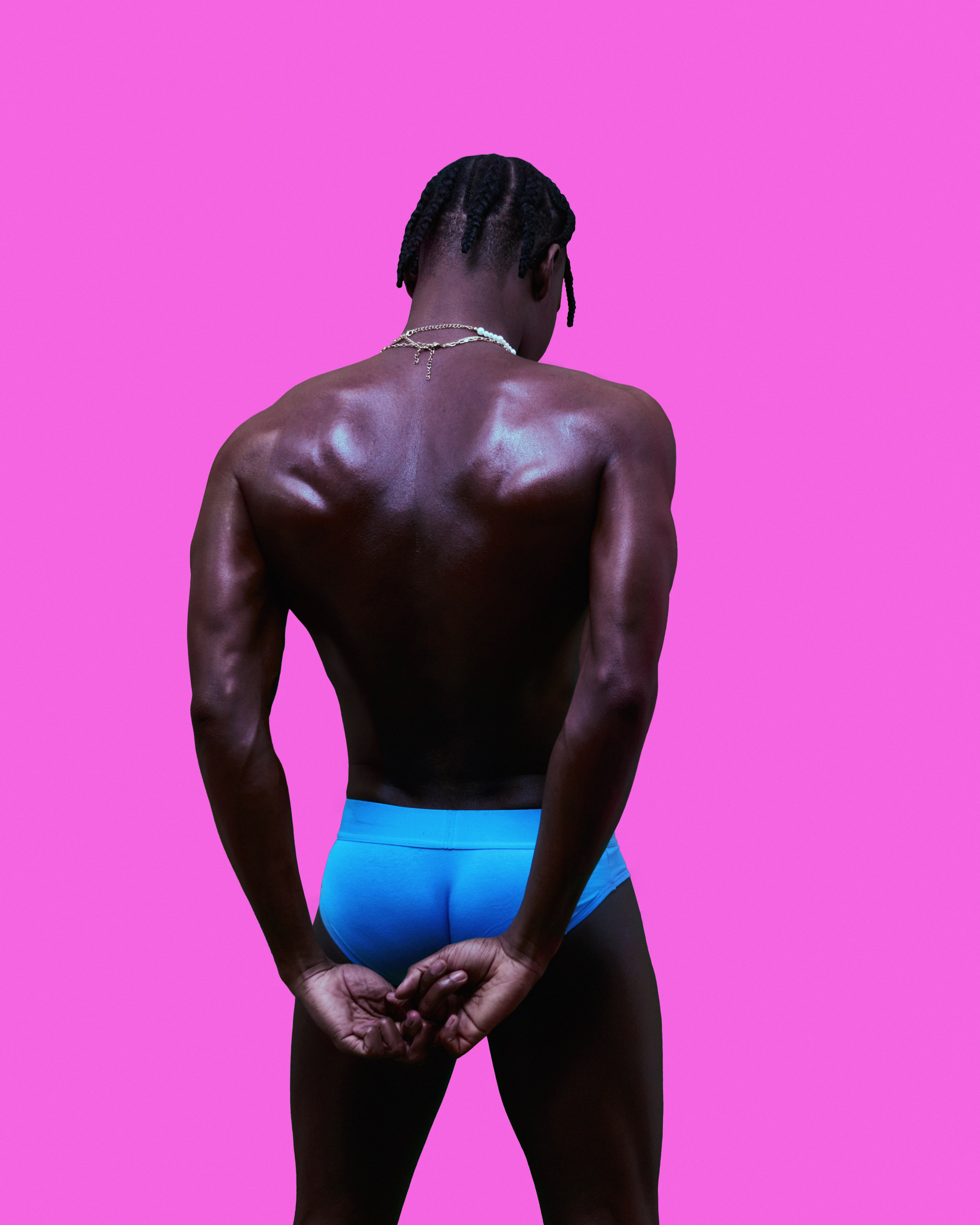 IRNBYCLUB content. Nadezhda Diskant is a Moscow and Saint Petersburg based photographer