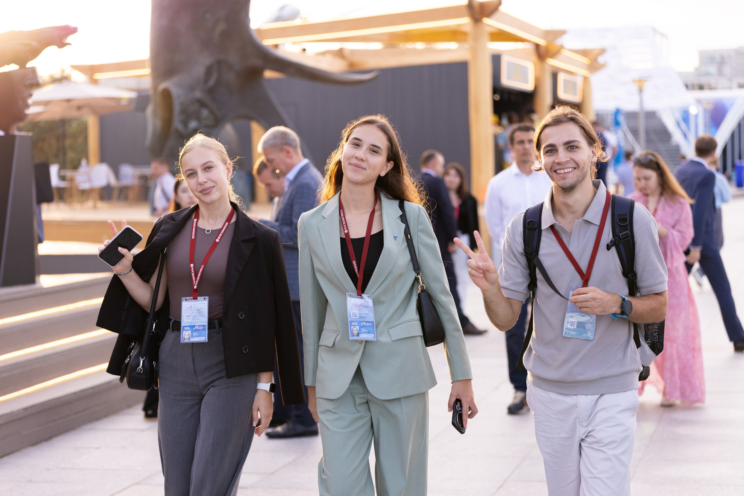 ВЭФ 2025. Олег Катакинов| Репортажный фотограф в городе у моря (Владивосток)