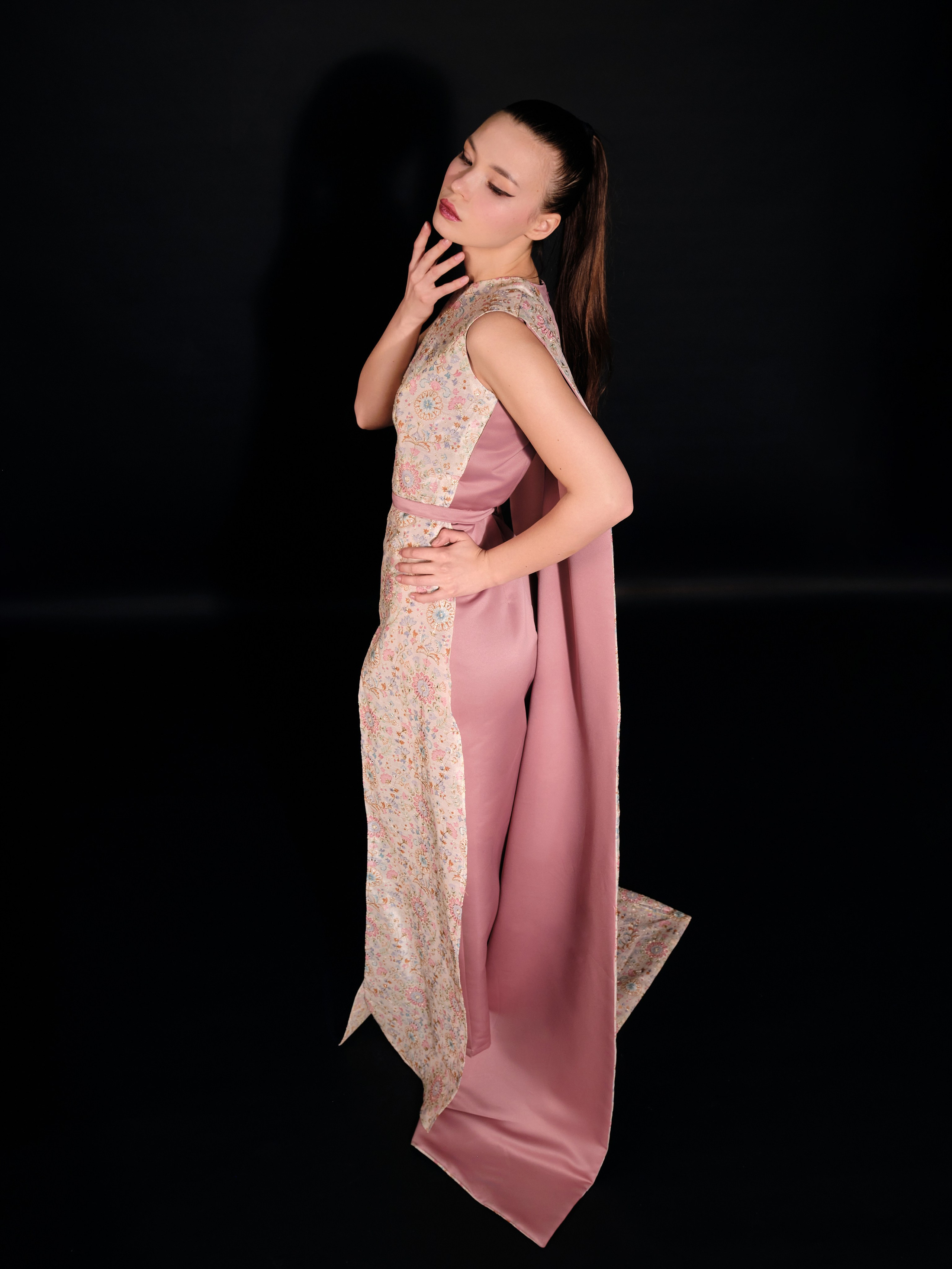 FA by Fatima Alhashimi. Коммерческий, репортажный фотограф в Москве Лейла Мару