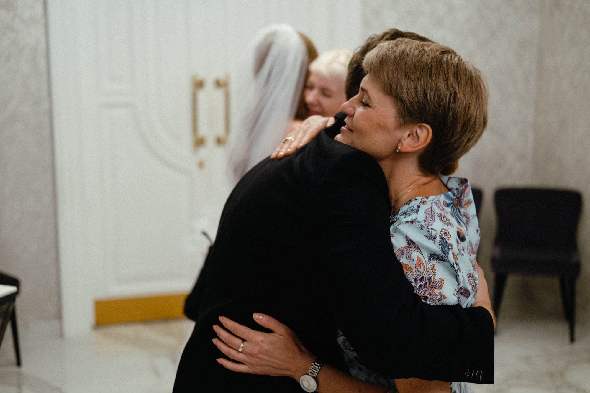 «ты красивый» — «нет, ты!». Свадебный фотограф Александра Тюлякова