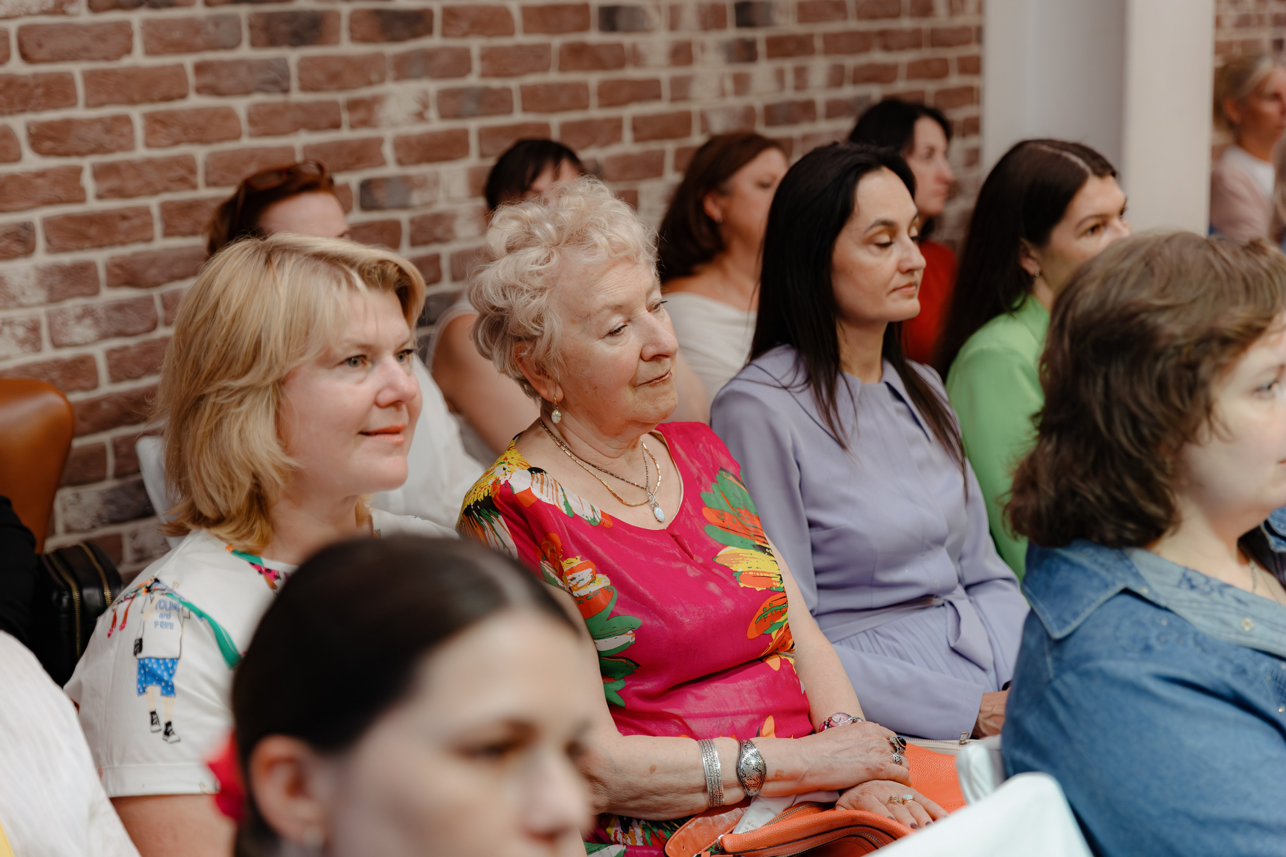 Презентация книги. Свадебный и репортажный фотограф Киров | Вадим Карпук