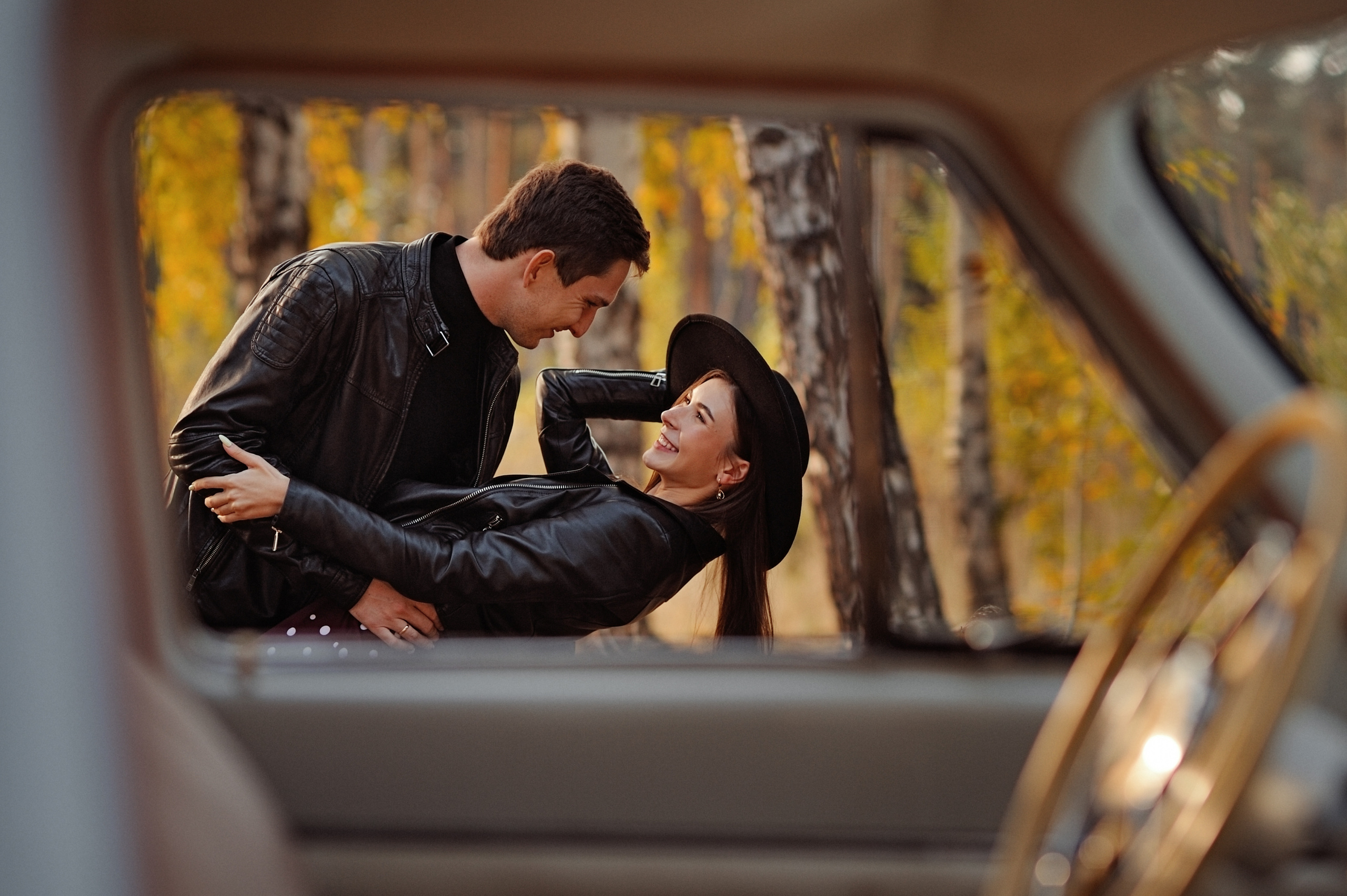 Прогулка на машине. Свадебный и семейный фотограф в Самаре Головань Наталья