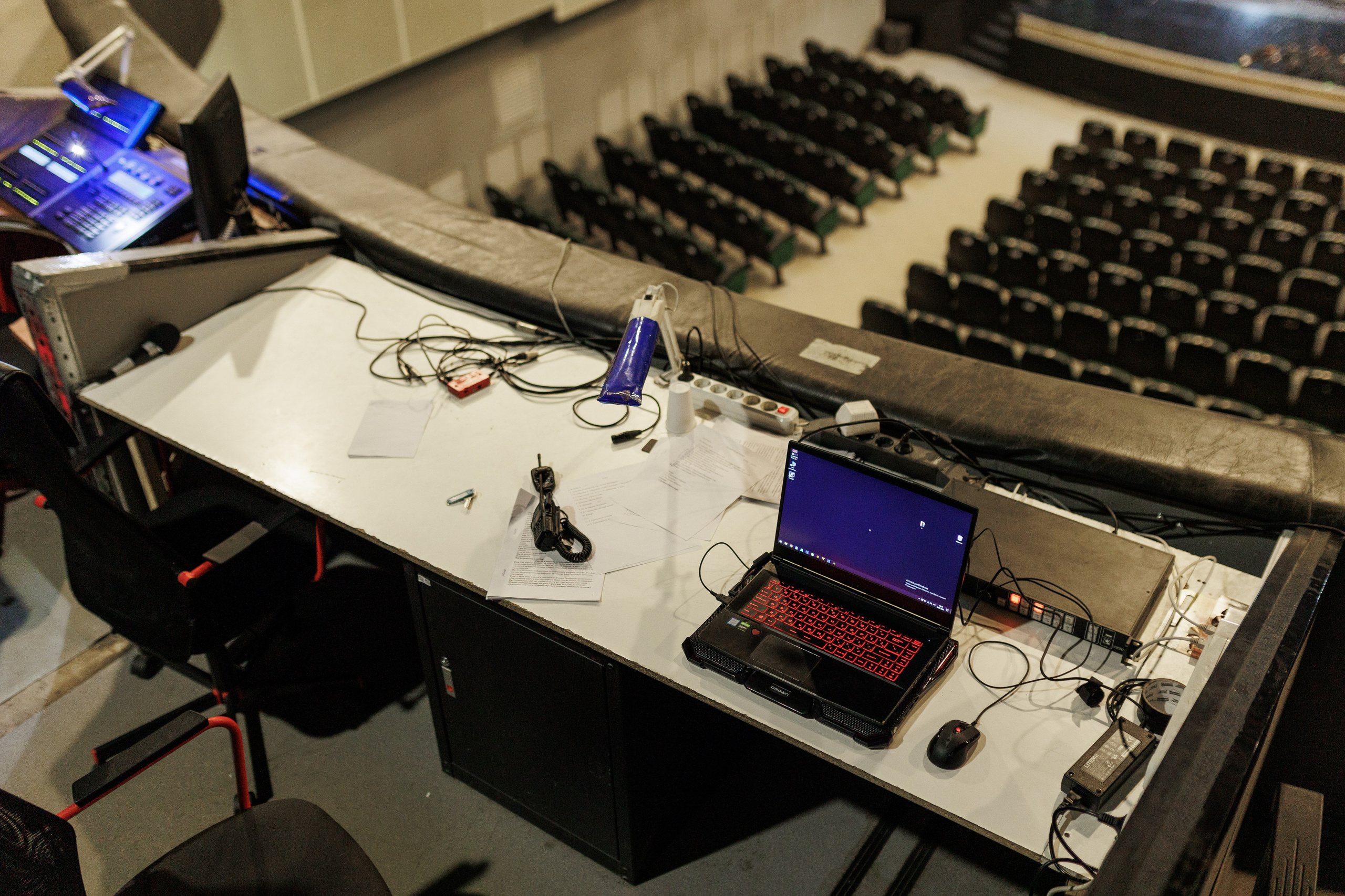 «Громко и честно» backstage «Бонд с кнопкой». Фотограф городских и семейных событий Артем Карпухин