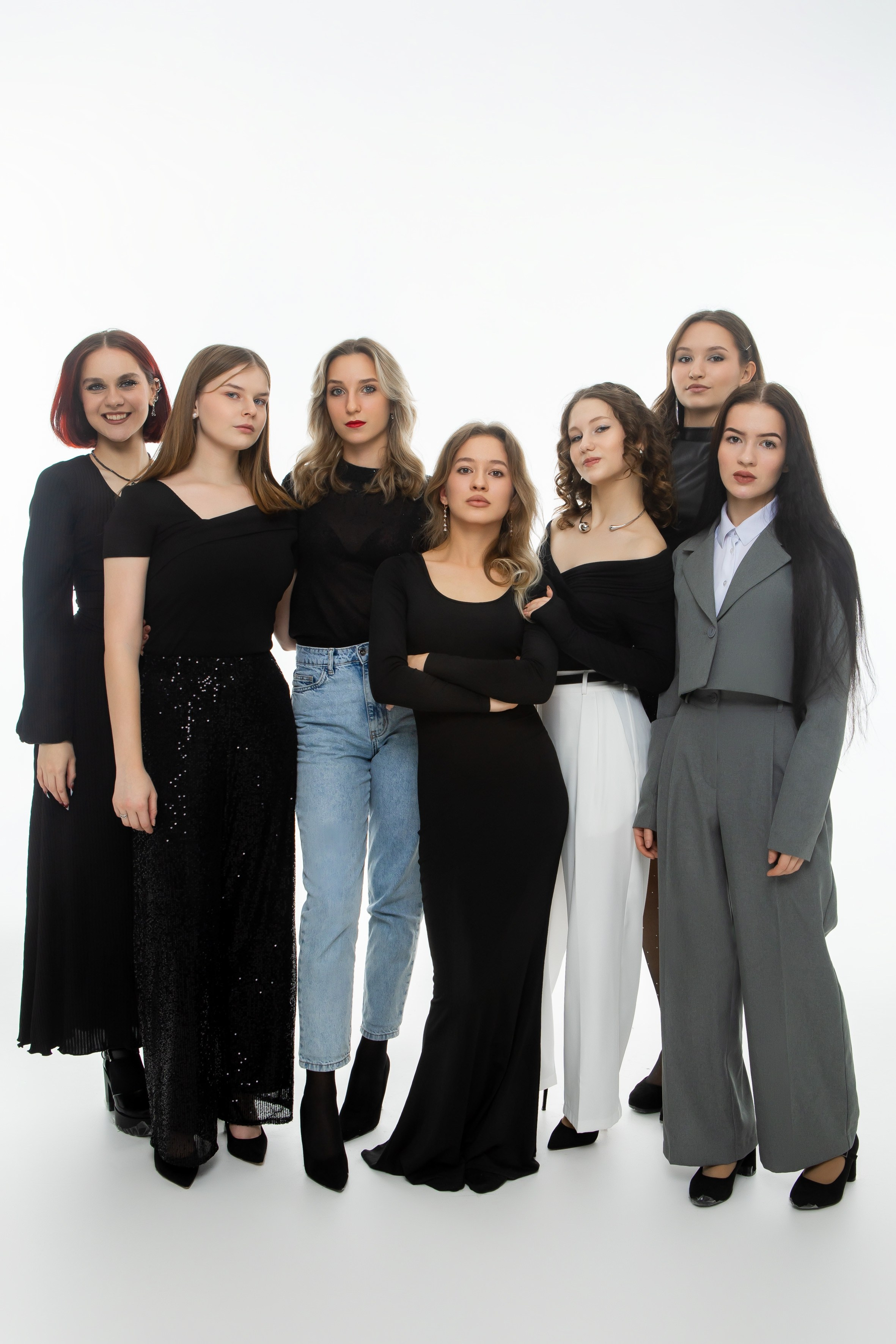 Студия Гимназия 12 11 А 2024 г. Свадебный и портретный Фотограф в Липецке Дмитрий Котюков