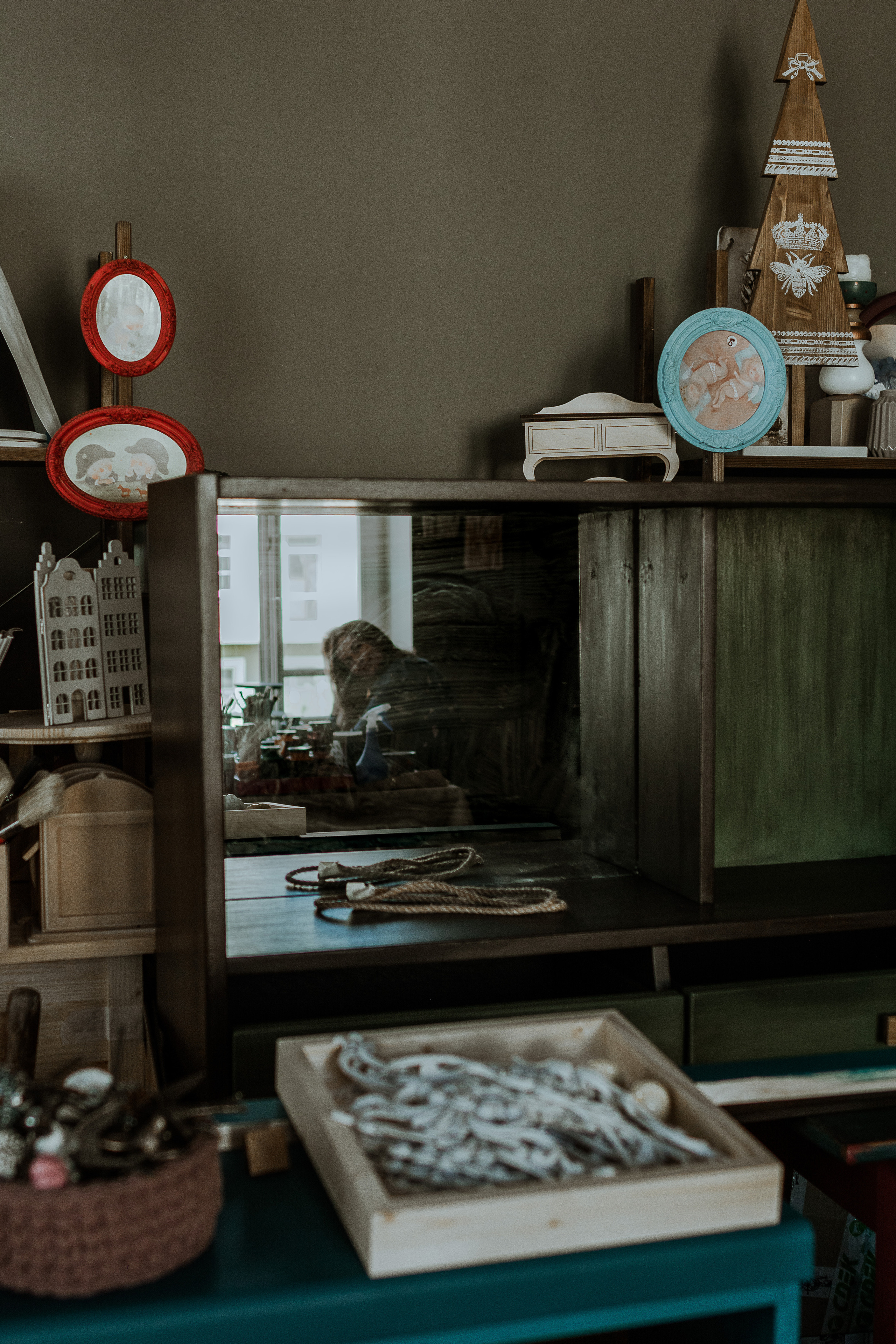 Лена и ее волшебная мастерская. Фотограф Параничева Ольга Череповец