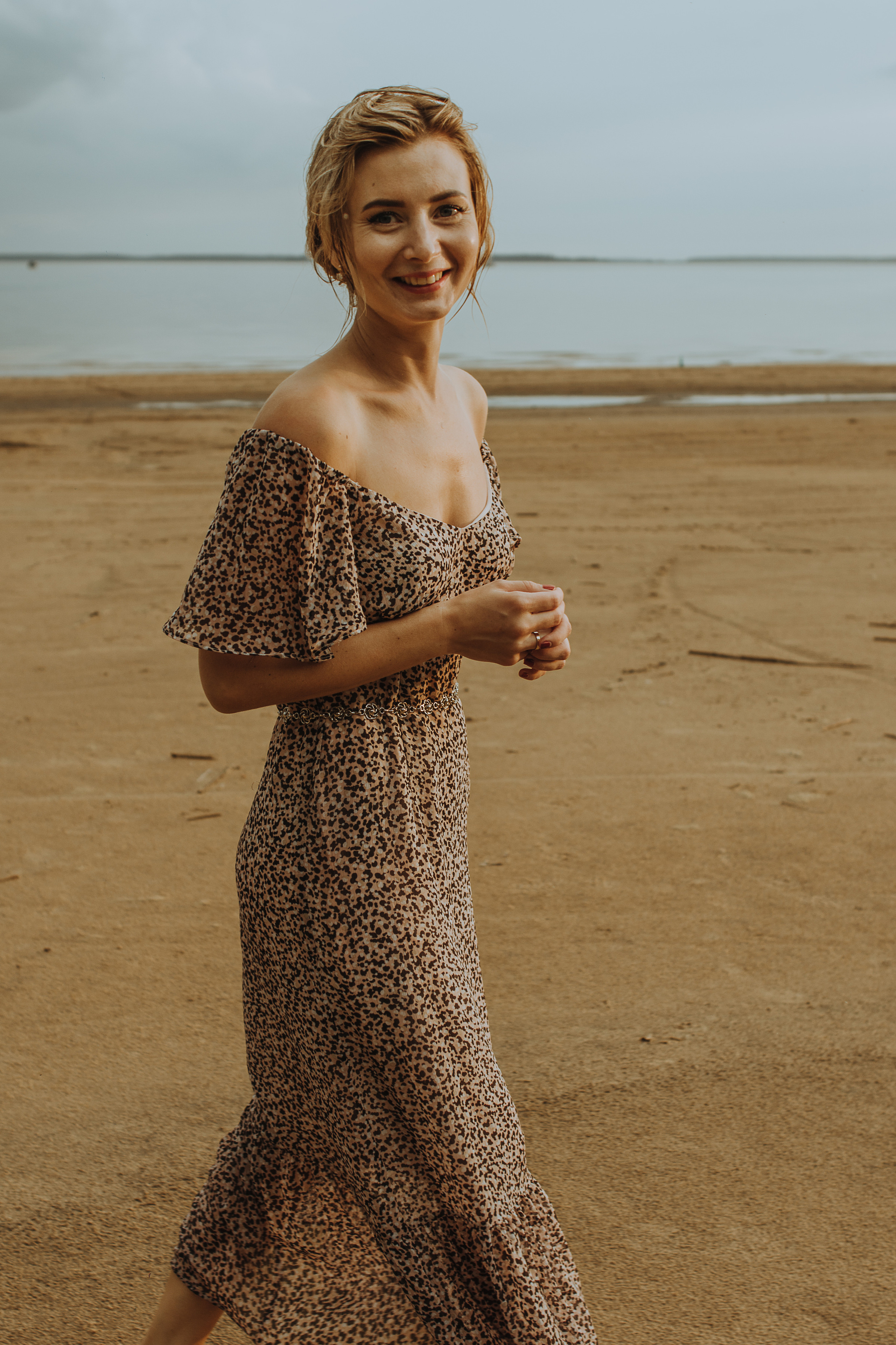 На берегу ловили ветер. Фотограф Параничева Ольга Череповец