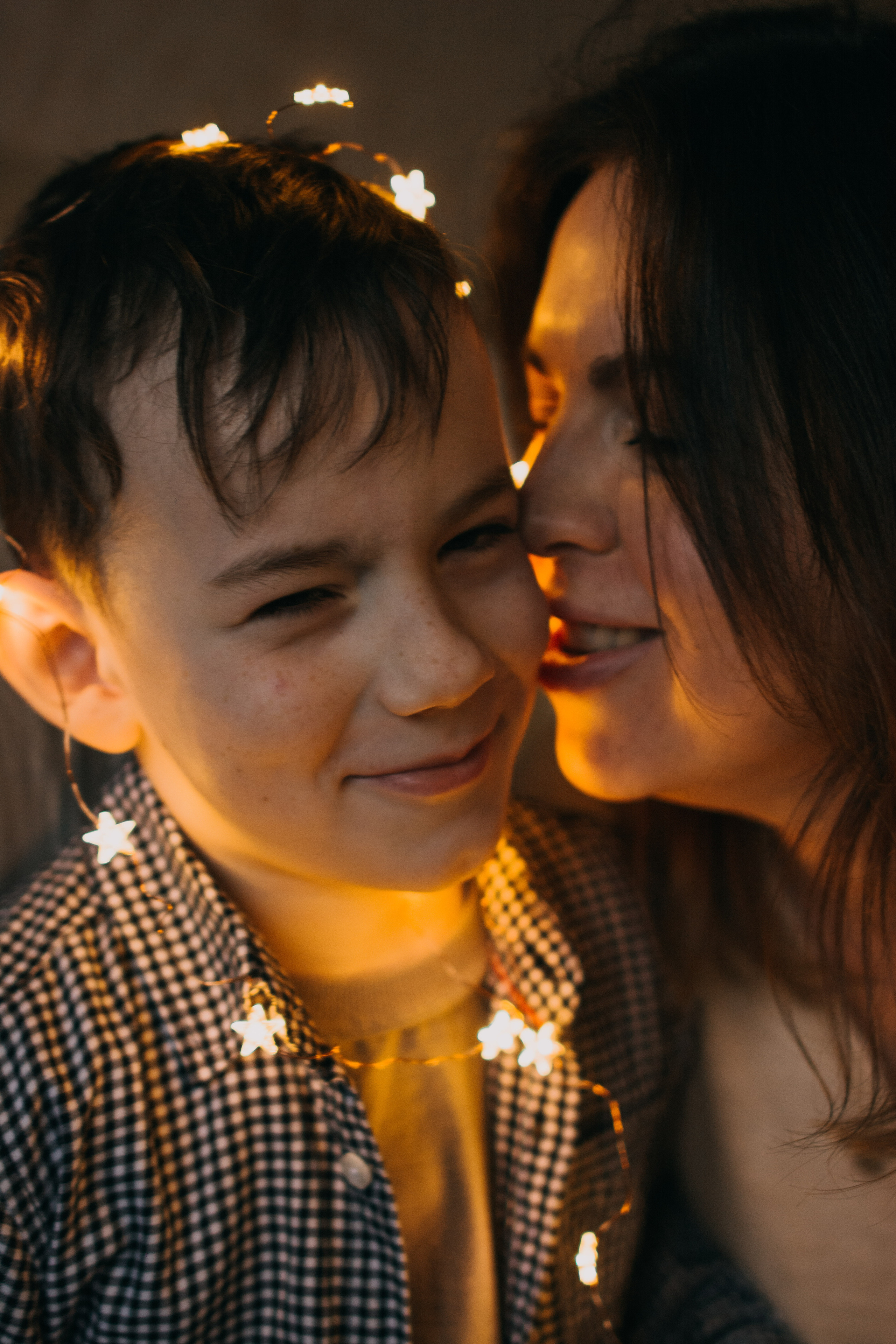 Сладкий запах пирога и новогодняя елка. Фотограф Параничева Ольга Череповец