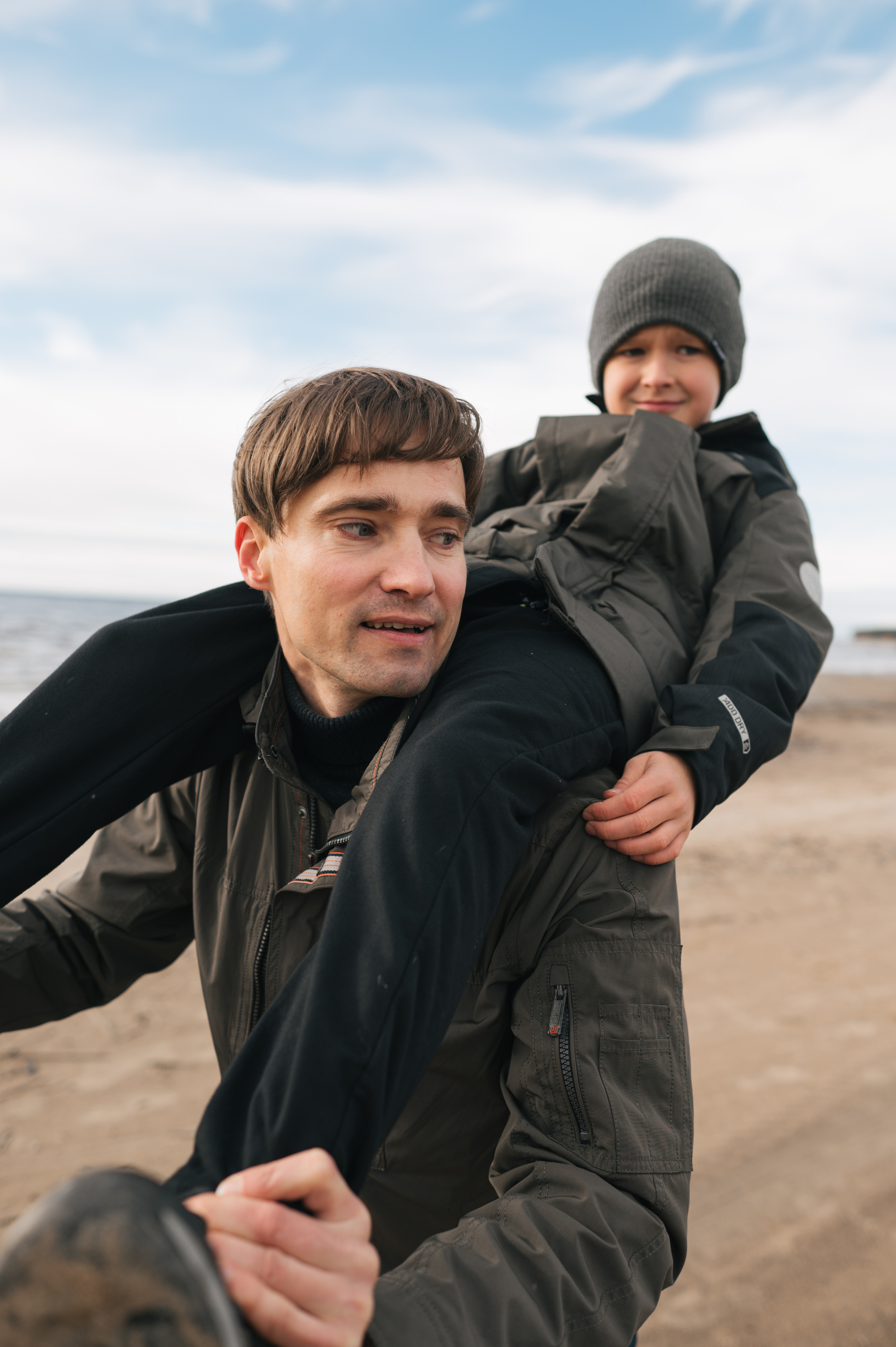 Рядом с нами луна. Фотограф Параничева Ольга Череповец