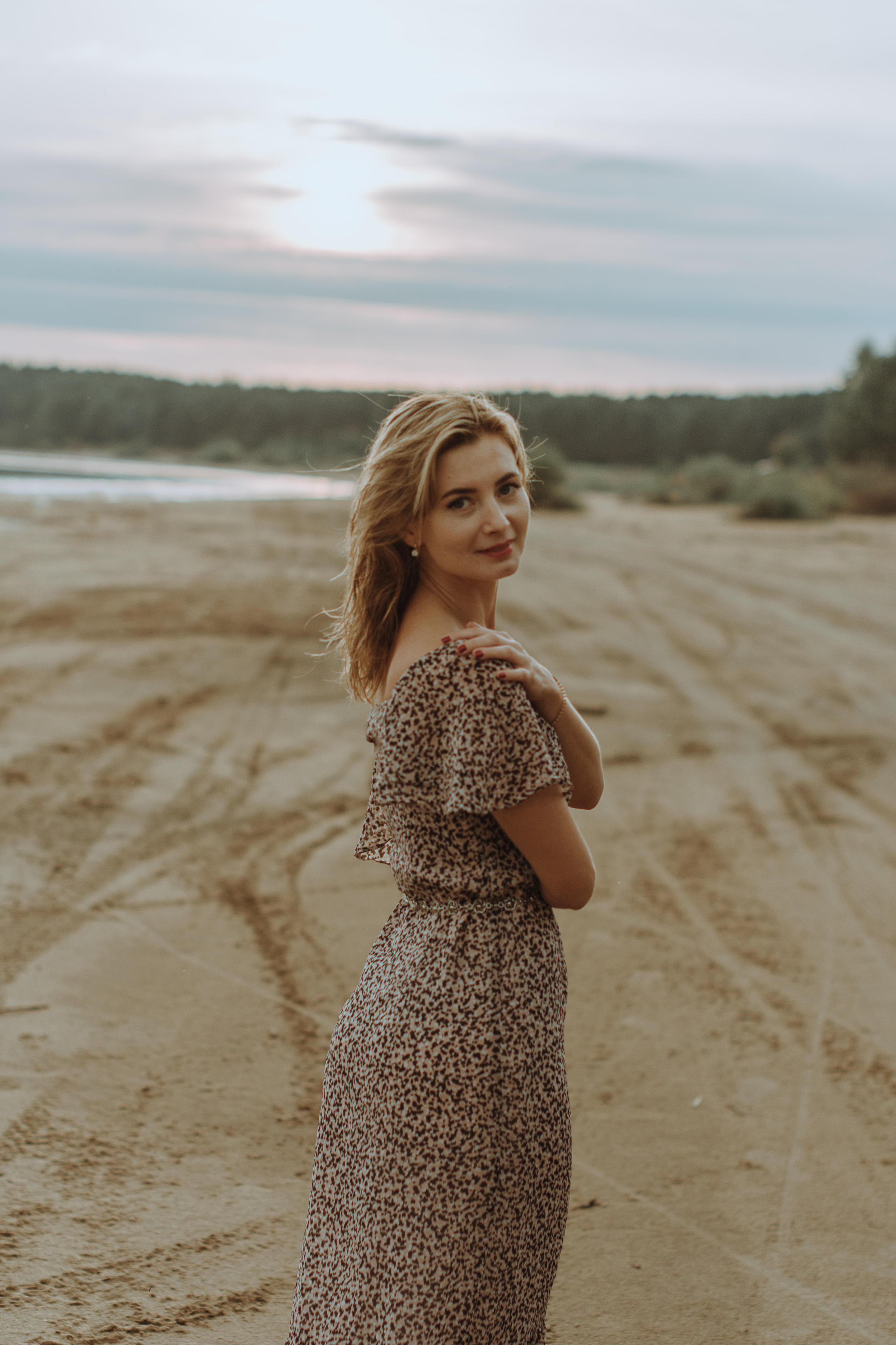 На берегу ловили ветер. Фотограф Параничева Ольга Череповец