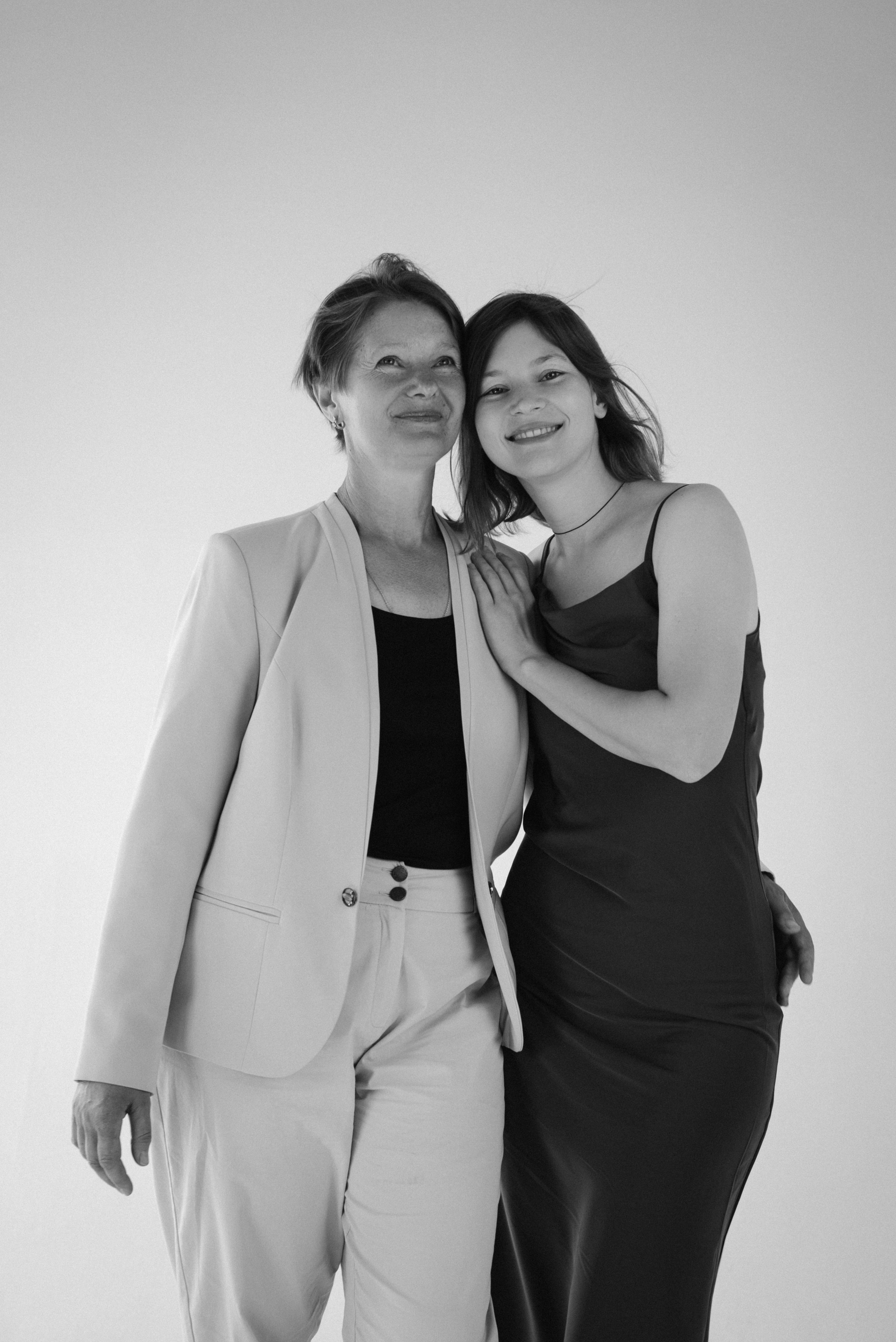 Семейная фотосессия минимализм. Фотограф в Воронеже. Портреты, контент, семейные сьемки