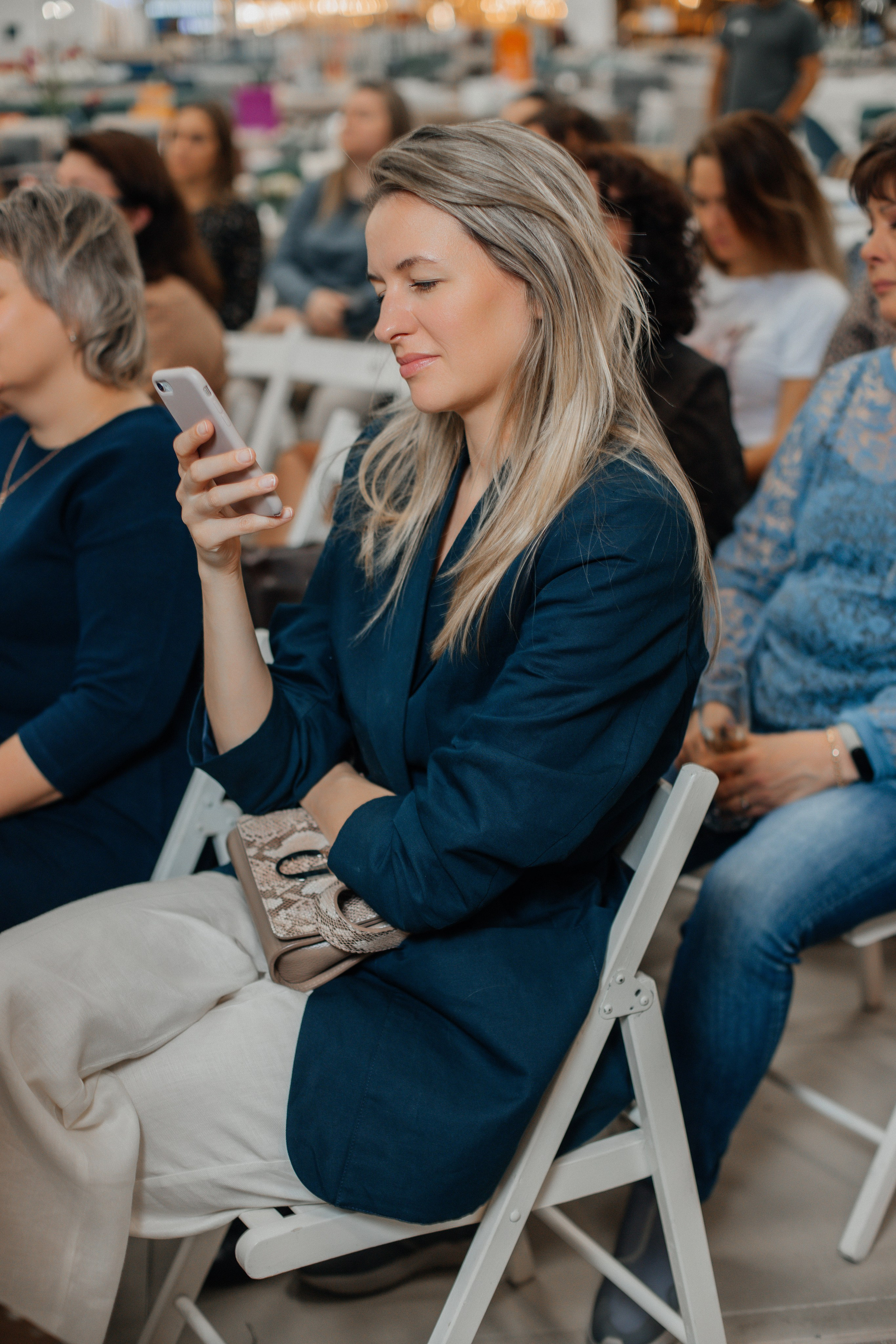 ОТКРЫТИЕ САЛОНА МЕБЕЛИ «МАРИЯ». Фотограф Аркадий Самошкин