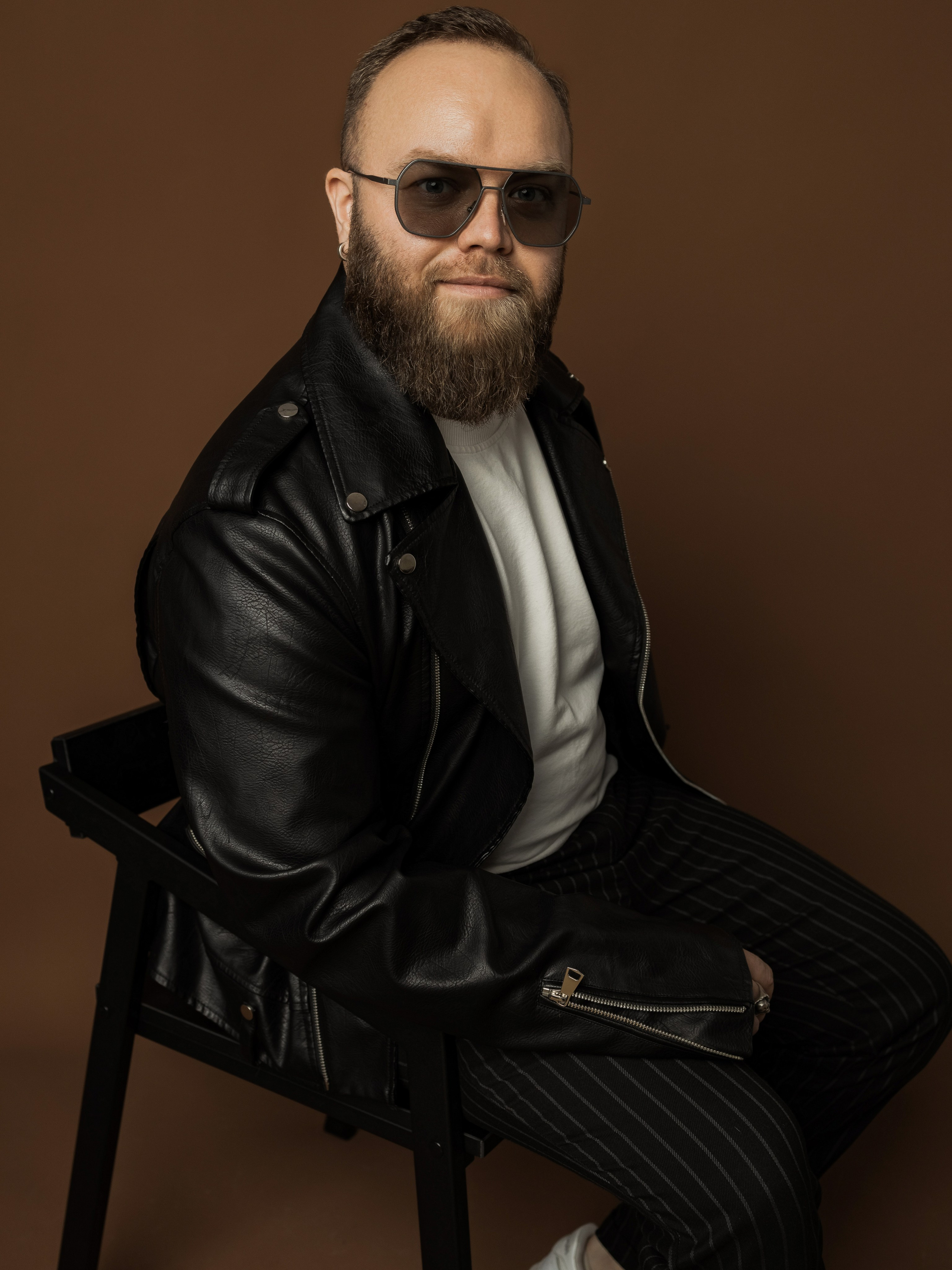 Дмитрий К. Фотограф Челябинск Эвелина Ганага, съемка для бизнеса и маркетплейсов